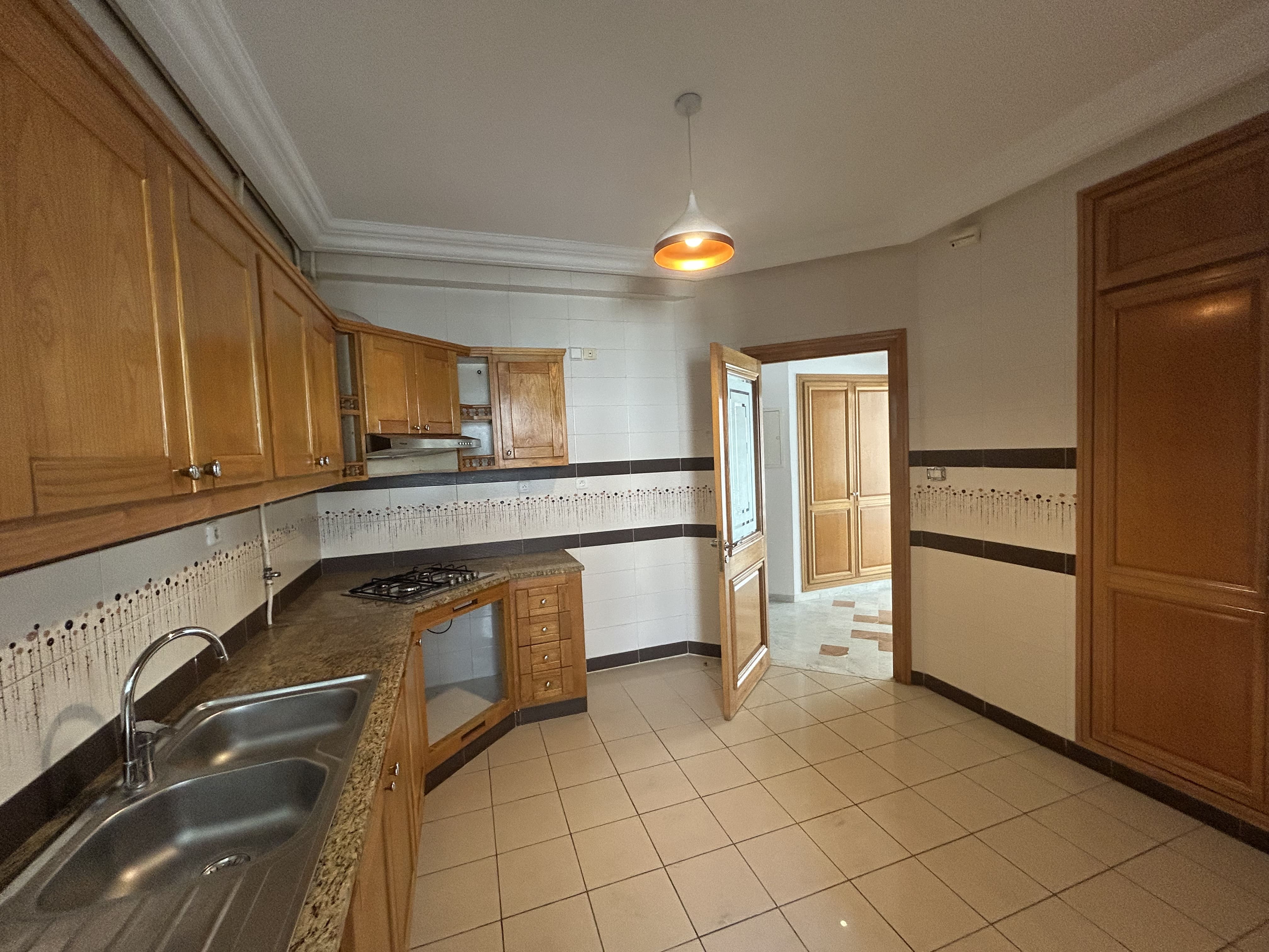 La Marsa&nbsp;Berge Du Lac&nbsp;Location&nbsp;Appart. 4 pi�ces&nbsp;Loc appartement s3 la2
