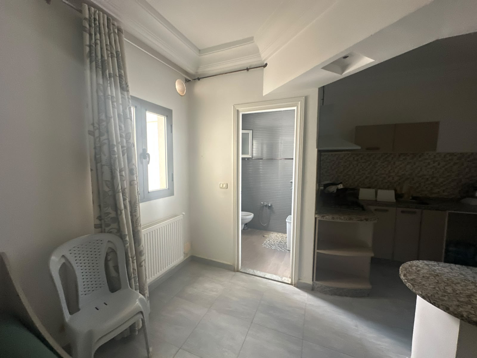 Akouda&nbsp;Chatt Meriem&nbsp;Location&nbsp;Appart. 2 pi�ces&nbsp;S plus 1 extr�mit� kantaoui