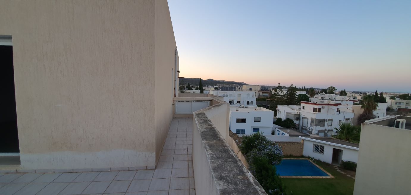 Ariana Ville&nbsp;Riadh Landlous&nbsp;Location&nbsp;Appart. 2 pi�ces&nbsp;Etage de villa s1 � riadh andalous