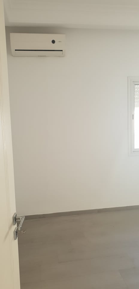 La Soukra&nbsp;Chotrana 1&nbsp;Location&nbsp;Appart. 2 pi�ces&nbsp;S 2 � residence khadija pr�s facult� ibn khaldoun