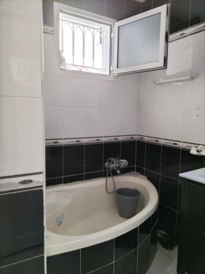 Hammam El Ghezaz&nbsp;Hammam El Ghezaz&nbsp;Vente&nbsp;Appart. 2 pi�ces&nbsp;Rdc de villa s2
