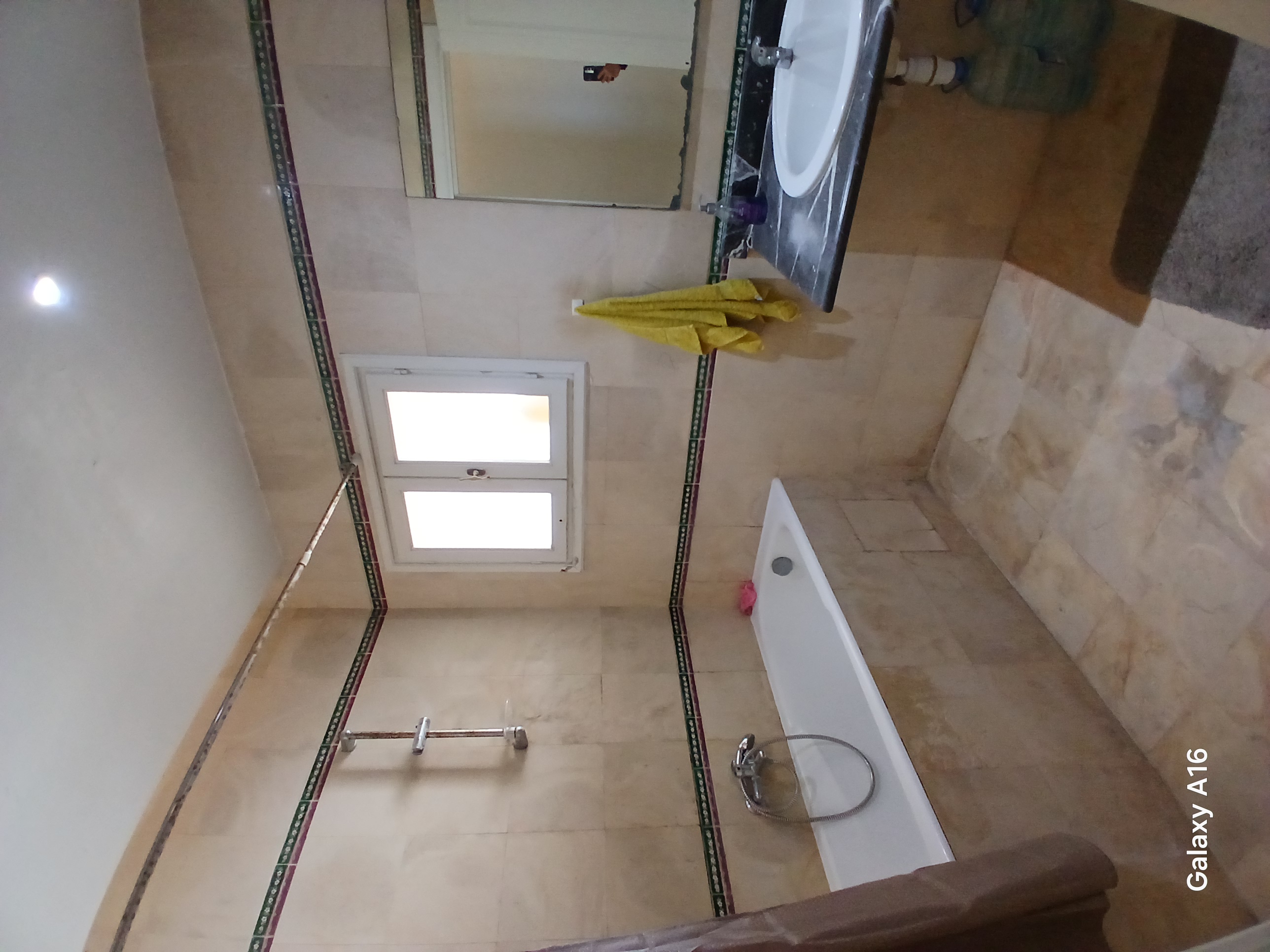 Ariana Ville&nbsp;Cite Ennasr 1&nbsp;Vente&nbsp;Appart. 4 pi�ces&nbsp;Appartement s3 � nasr c�t� coll�ge