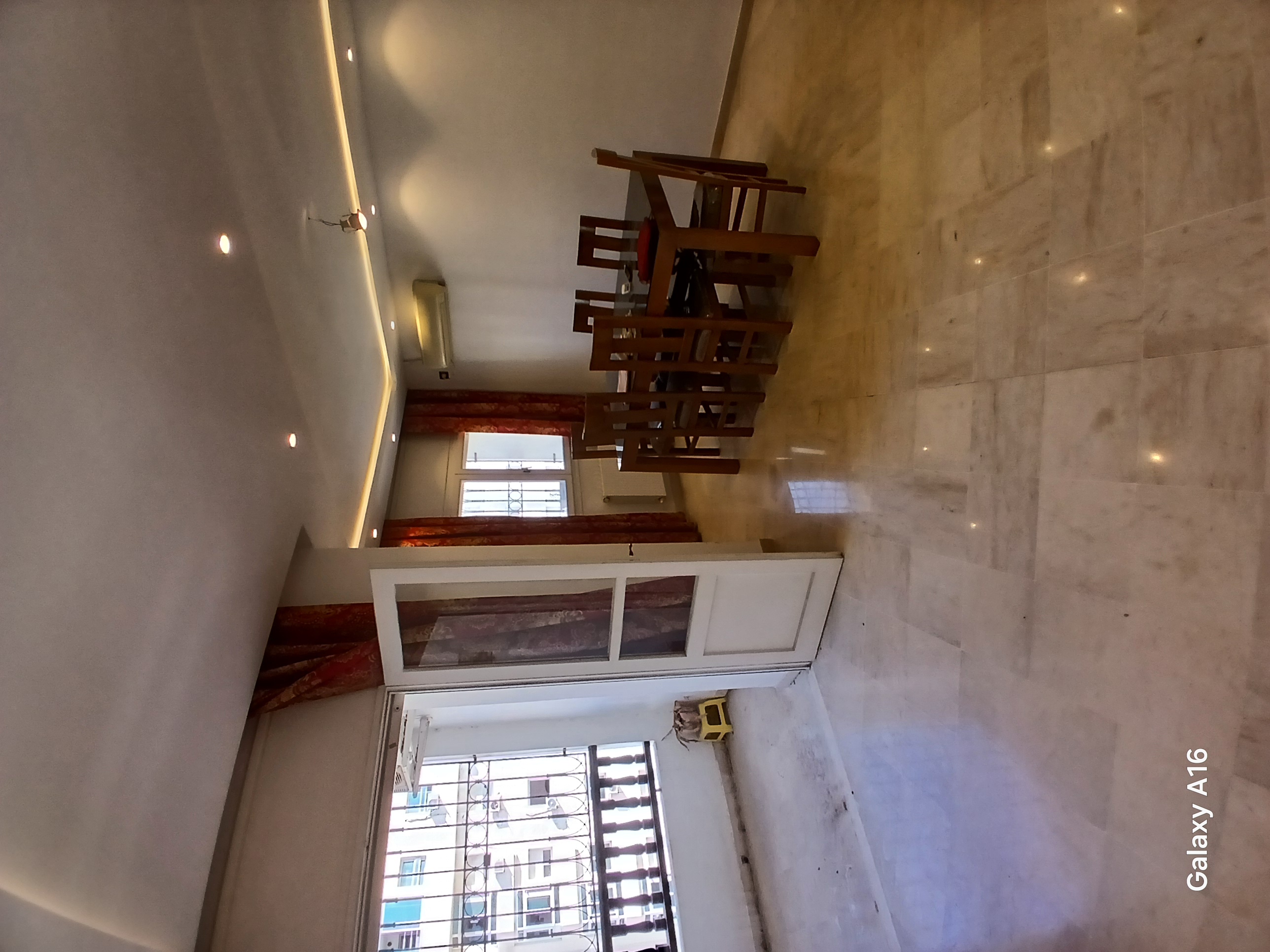 Ariana Ville&nbsp;Cite Ennasr 1&nbsp;Vente&nbsp;Appart. 4 pi�ces&nbsp;Appartement s3 � nasr c�t� coll�ge