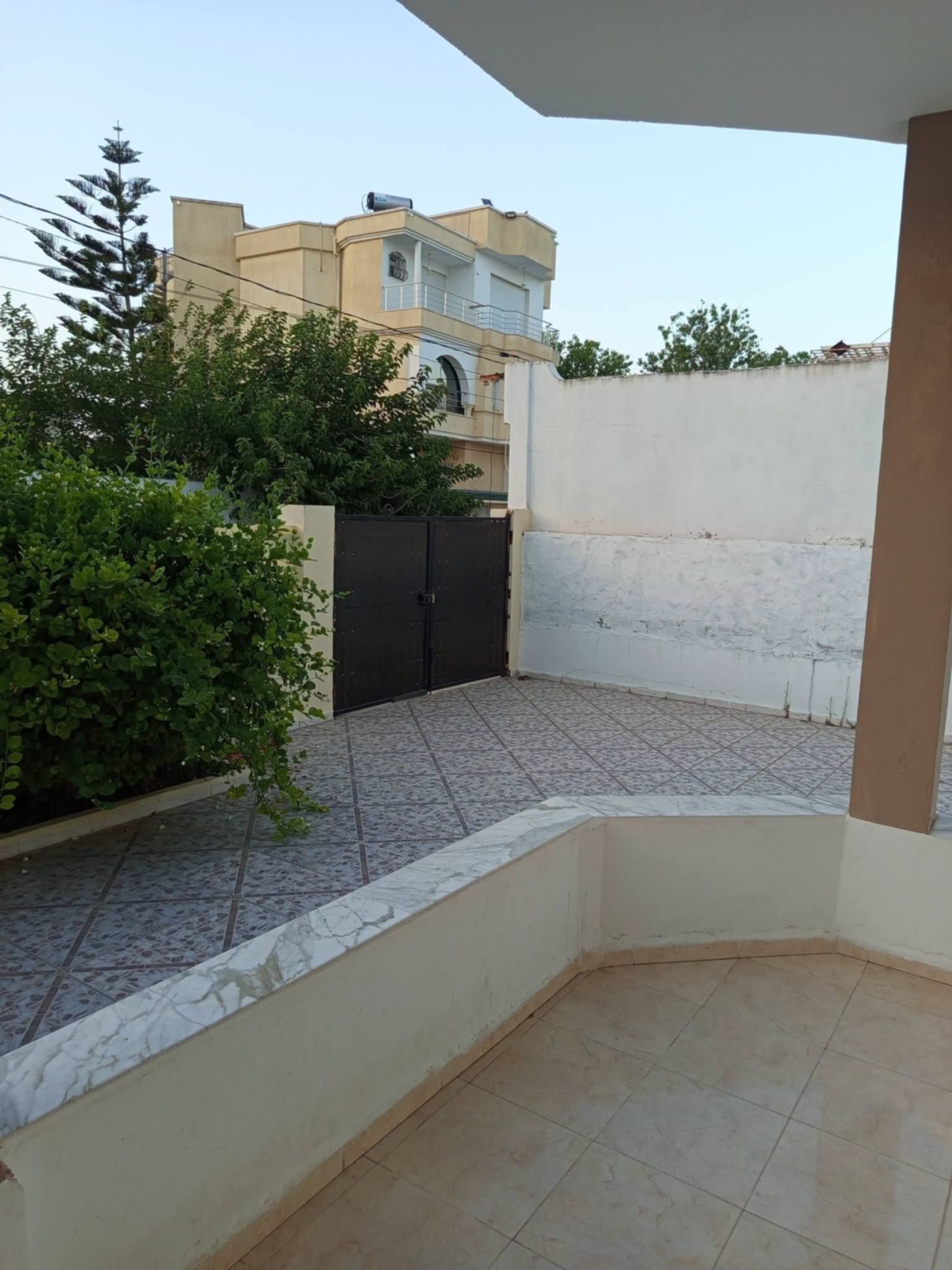 Bizerte Nord&nbsp;Bizerte&nbsp;Location&nbsp;Maisons&nbsp;Une belle maison � corniche bizerte