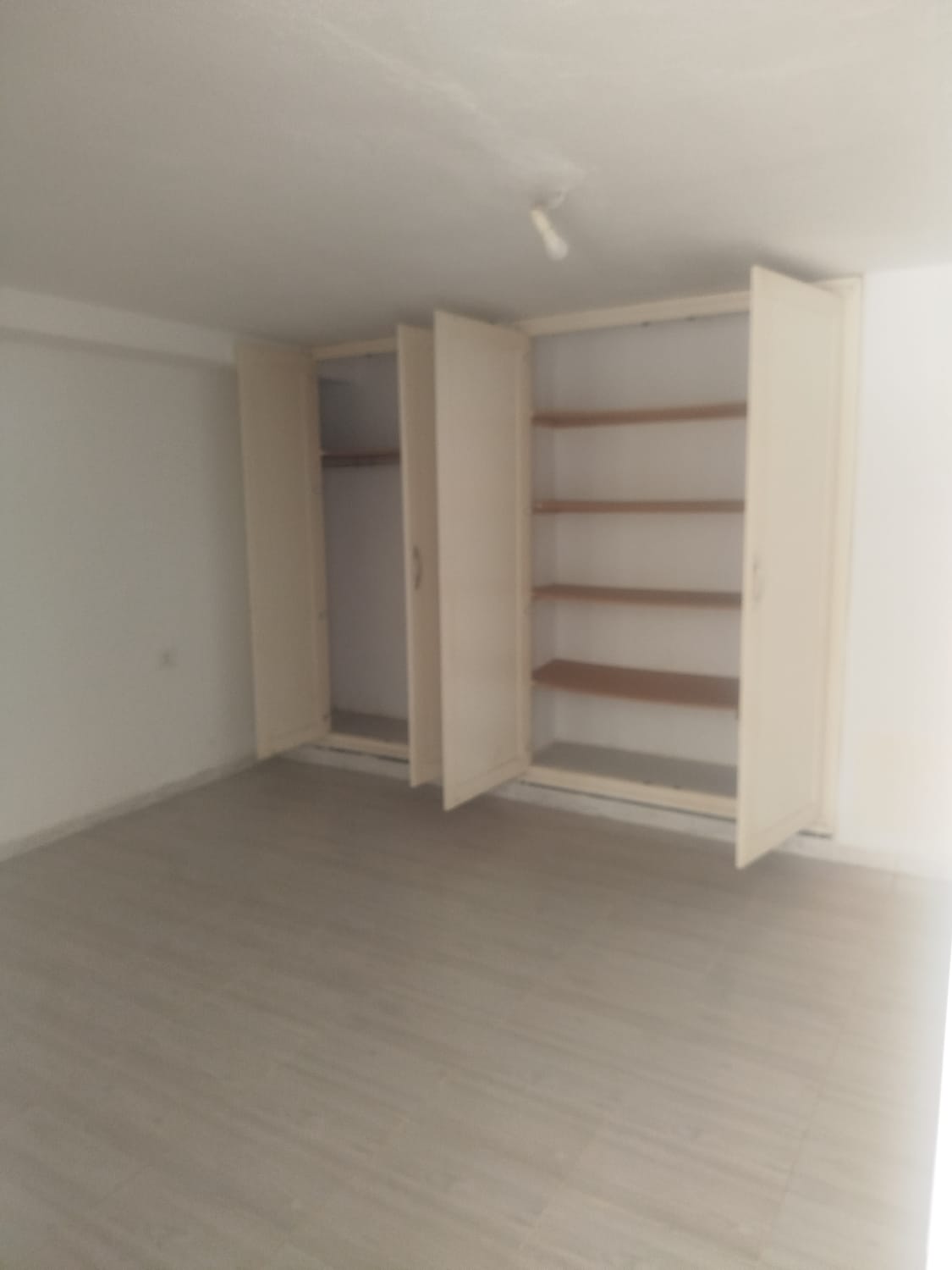 Ariana Ville&nbsp;El Menzah 7&nbsp;Location&nbsp;Appart. 2 pi�ces&nbsp;Un mignon studio s1 � menzah7