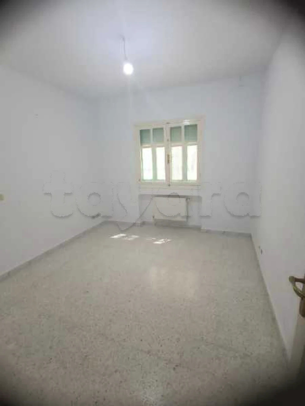 La Marsa&nbsp;El Aouina&nbsp;Location&nbsp;Appart. 4 pi�ces&nbsp;Un spacieux appartement s3 � laouina