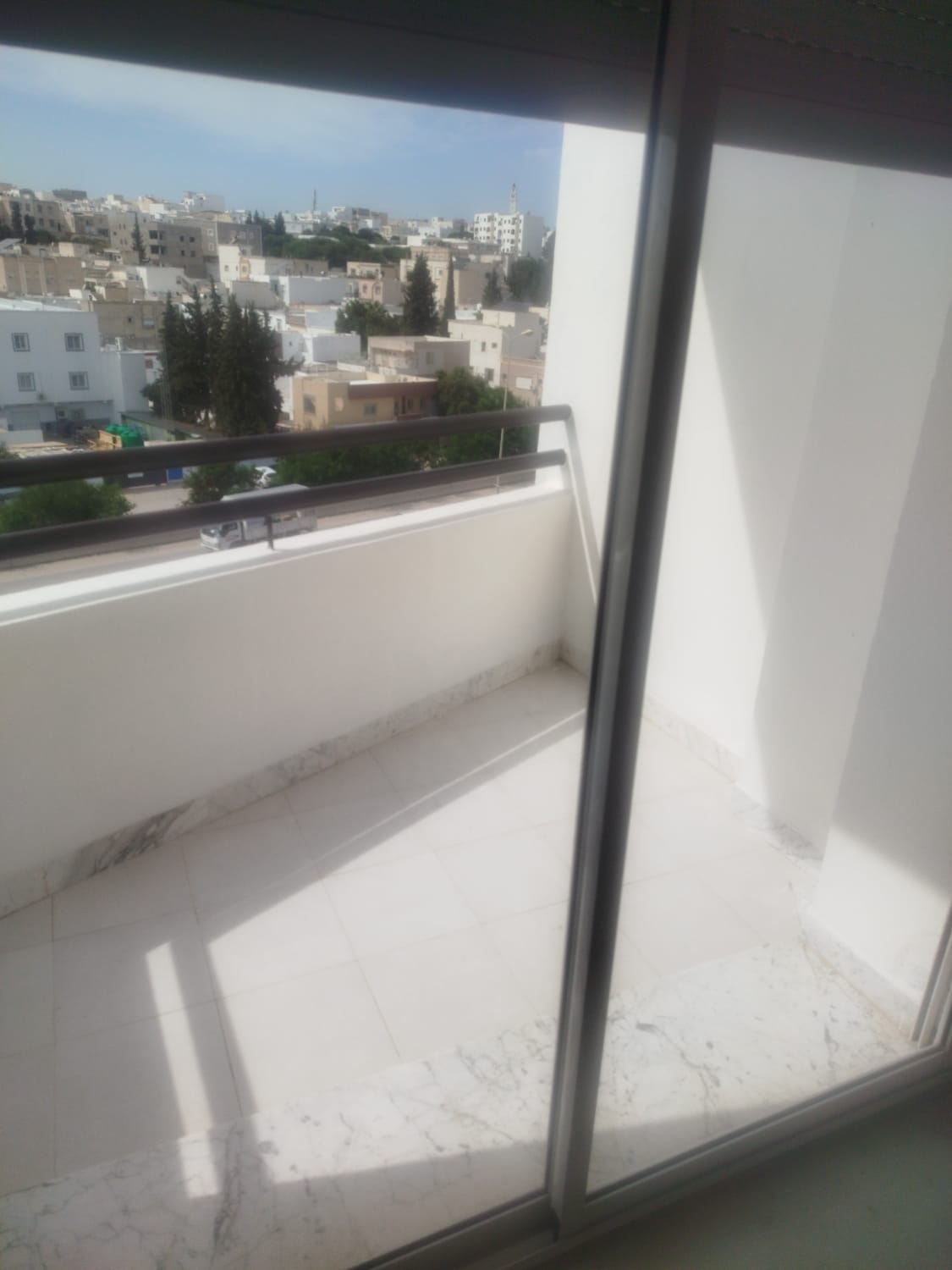 Mnihla&nbsp;Jardins d'el Menzah&nbsp;Vente&nbsp;Appart. 3 pi�ces&nbsp;Un mignon appartement s2 � jardin d'elmenzah1