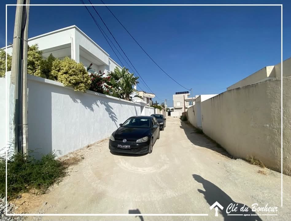 La Soukra&nbsp;Chotrana 3&nbsp;Terrain&nbsp;Terrain nu&nbsp;Superbe terrain � chotrana 3