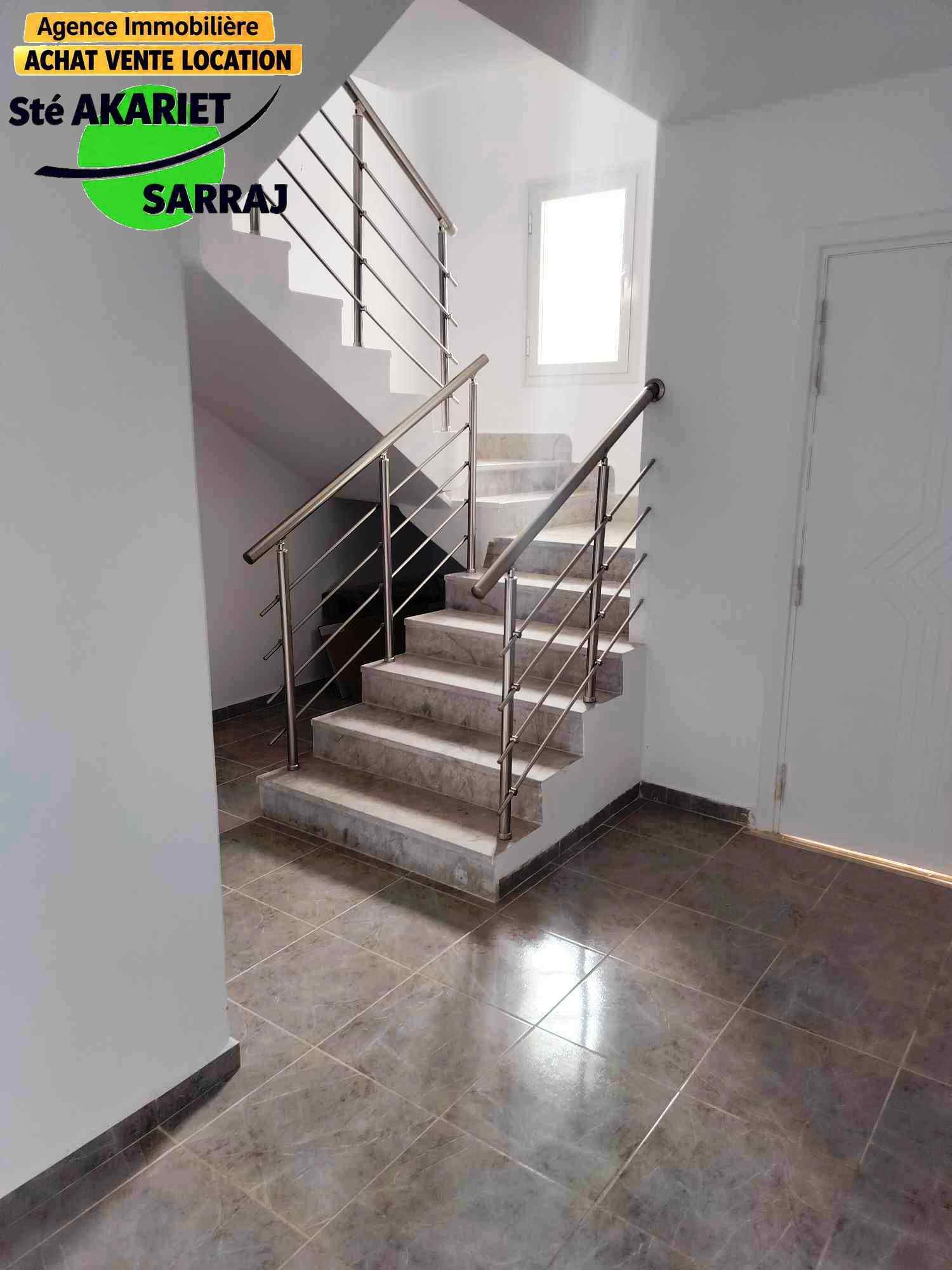Akouda&nbsp;Chatt Meriem&nbsp;Vente&nbsp;Maisons&nbsp;Villa style am�ricain � 400m de plage chatt mariem