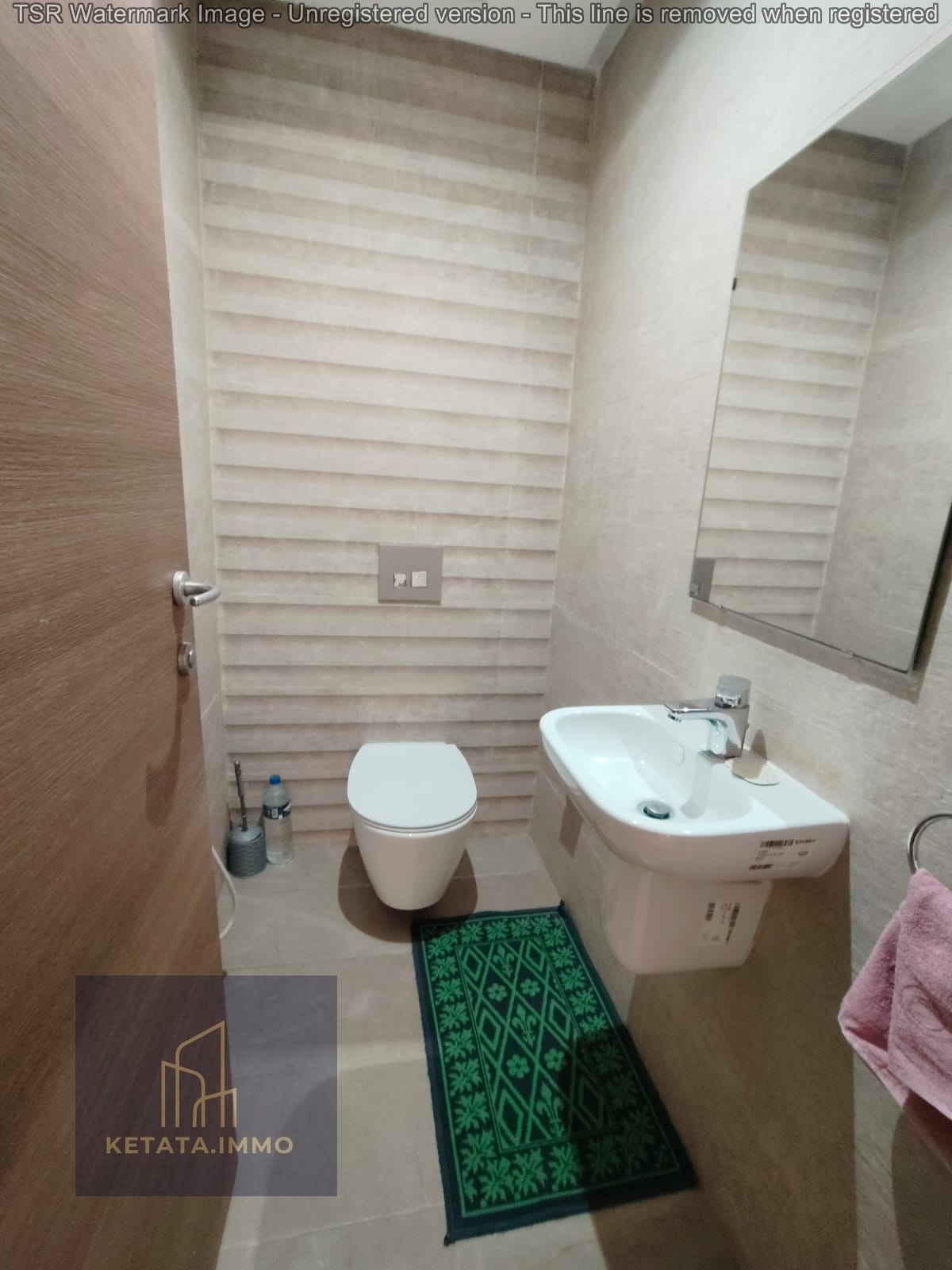 Raoued&nbsp;Cite El Ghazala 1&nbsp;Vente&nbsp;Appart. 4 pi�ces&nbsp;La ghazelle vnt app s3 166m2
