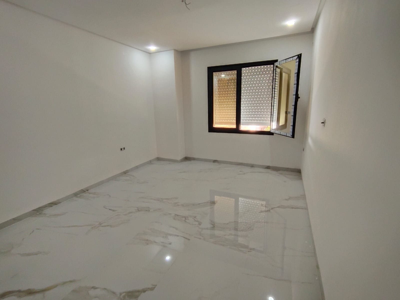 Raoued&nbsp;Cite Ennkhilet&nbsp;Vente&nbsp;Appart. 3 pi�ces&nbsp;Ennkhilette vnt s2 promoteur
