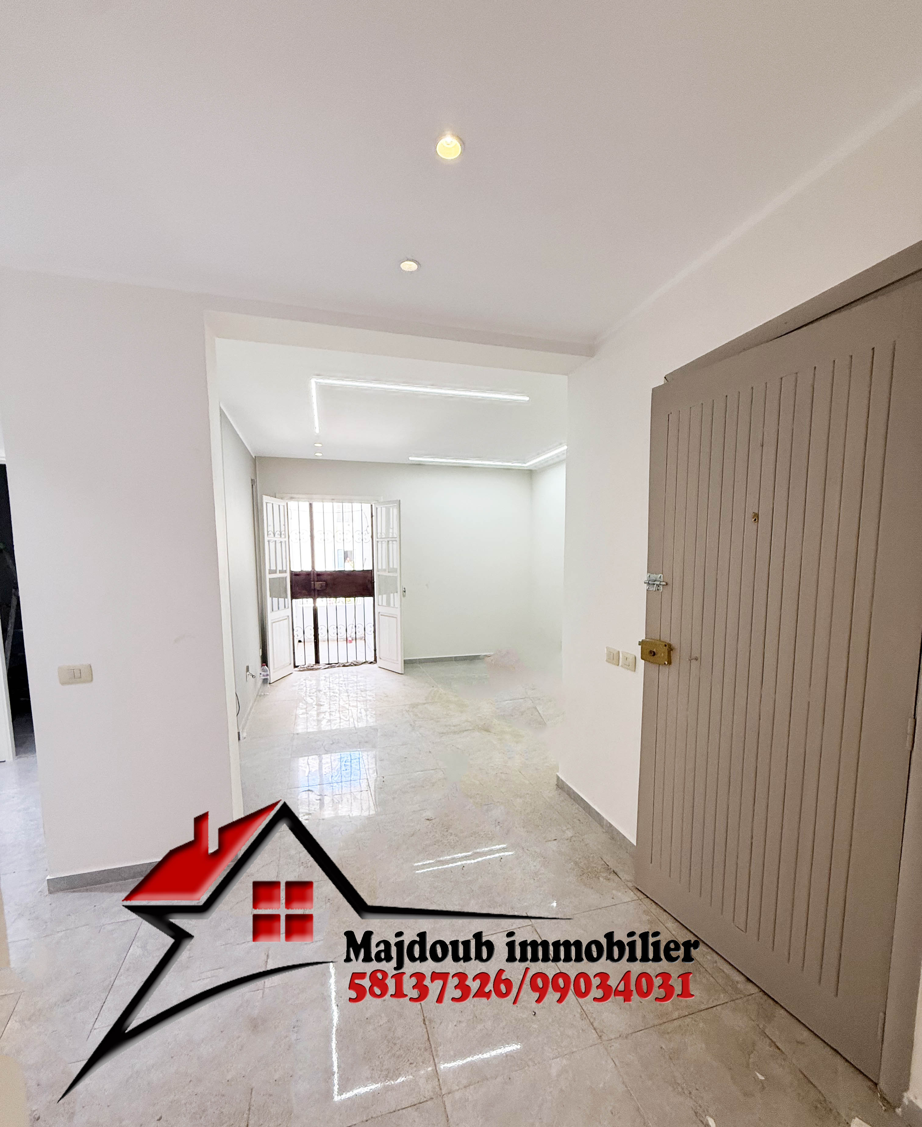 Sousse Riadh&nbsp;Zaouiet Sousse&nbsp;Vente&nbsp;Appart. 2 pi�ces&nbsp;Appartement premier etage