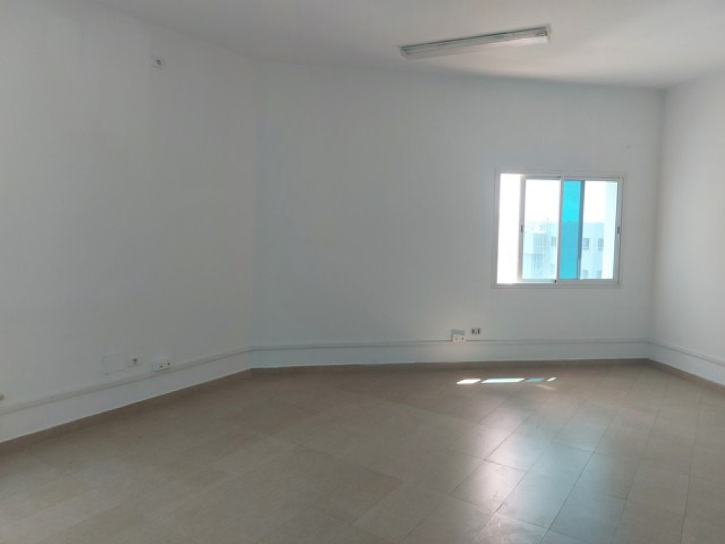 Fouchana&nbsp;Zone Industrielle El Meghira&nbsp;Bureaux & Commerces&nbsp;Bureau&nbsp;Bureau 180 m � el mghira