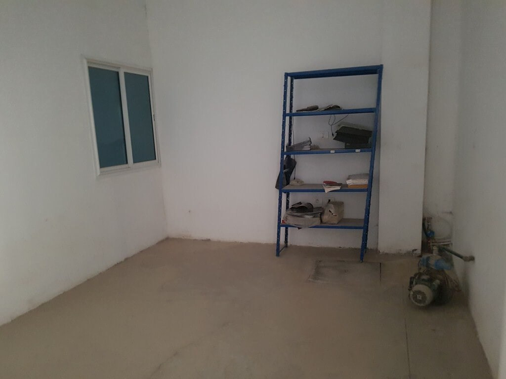 Fouchana&nbsp;Chebedda&nbsp;Bureaux & Commerces&nbsp;Fond de Commerce&nbsp;D�p�t 300m � chebedda fouchana