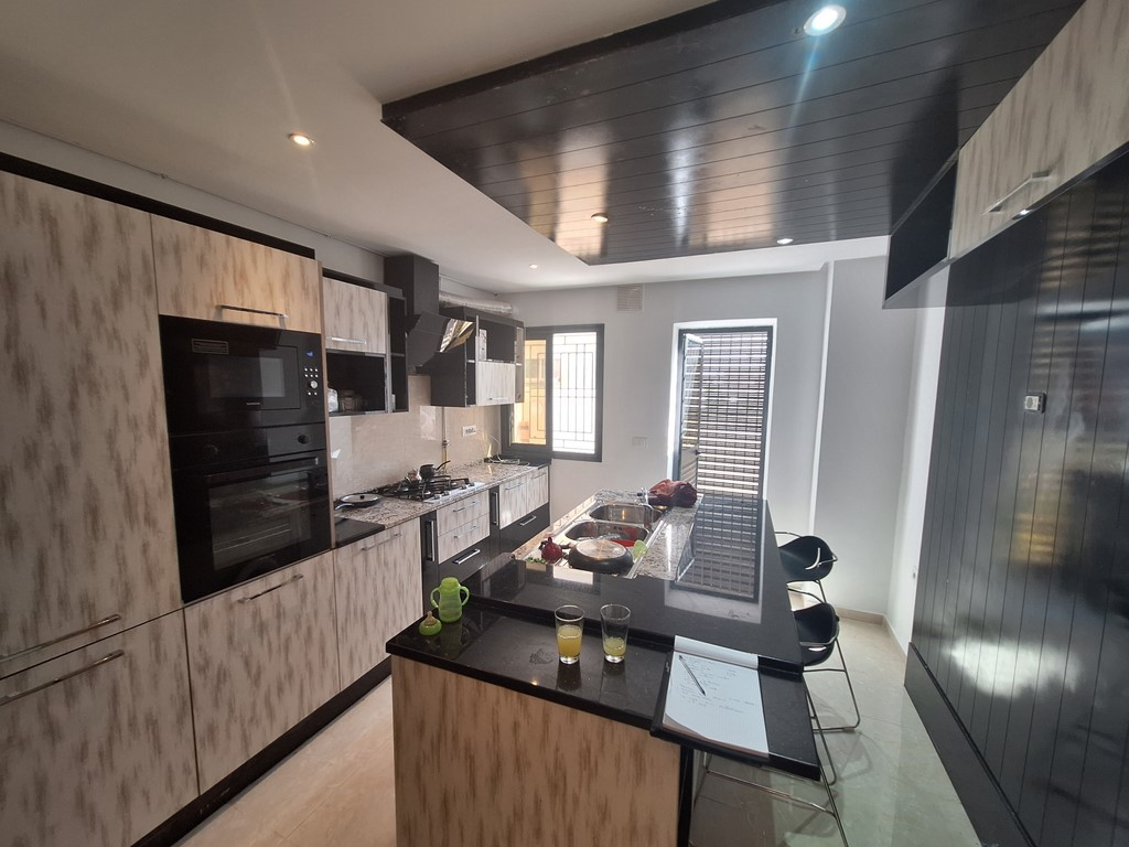 Raoued&nbsp;Cite Essahafa&nbsp;Vente&nbsp;Duplex&nbsp;Triplex s3 et s1 � cit� el ghazela