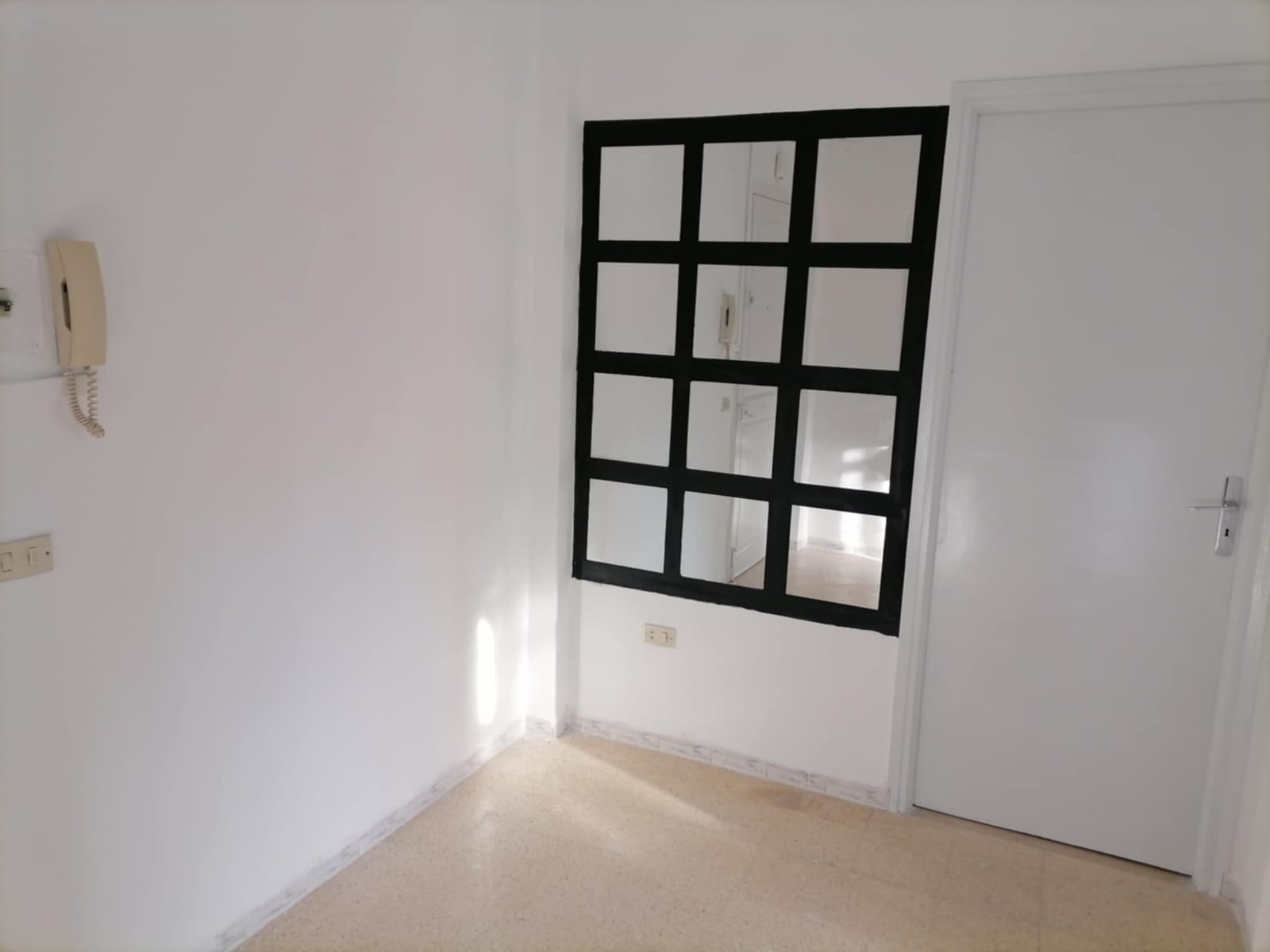 Sfax Ville&nbsp;Sfax&nbsp;Location&nbsp;Appart. 2 pi�ces&nbsp;Coquette s1