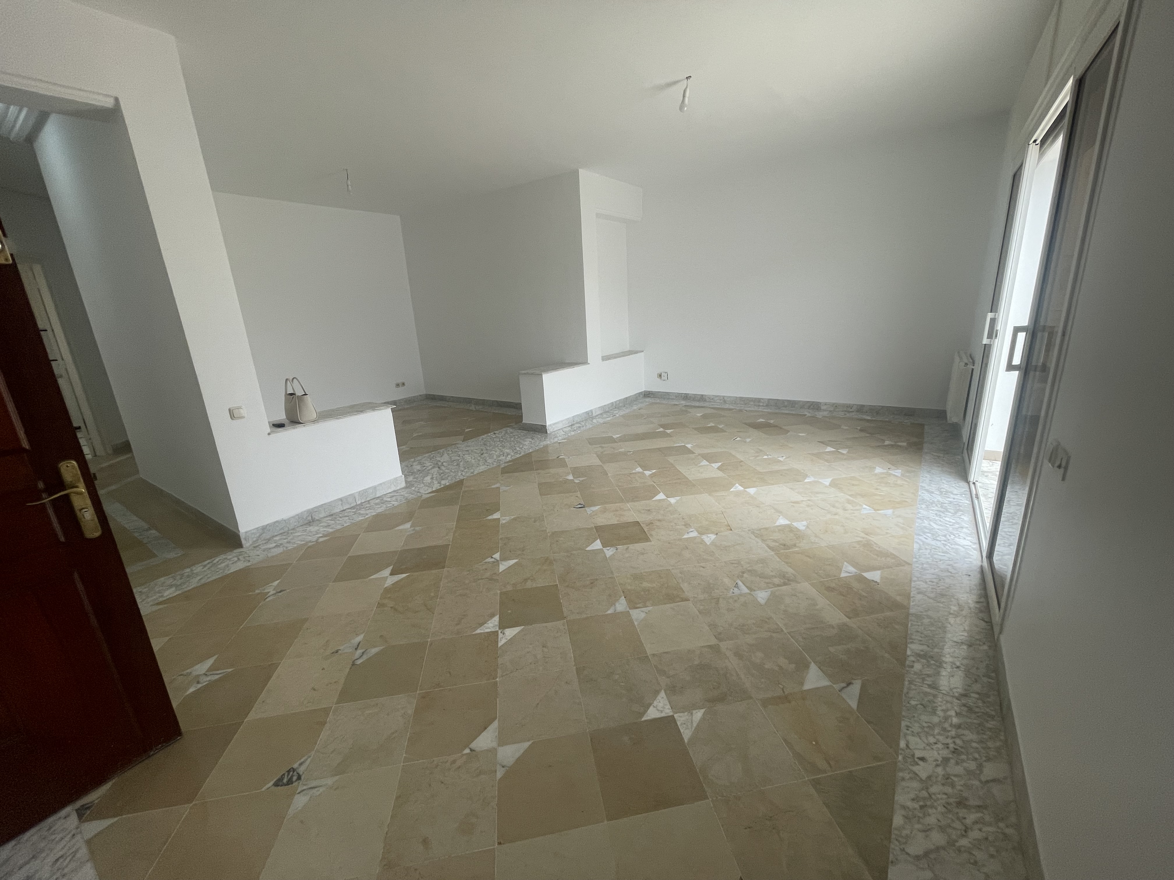 La Marsa&nbsp;Berge Du Lac&nbsp;Location&nbsp;Appart. 3 pi�ces&nbsp;Appartement s3 � lac1