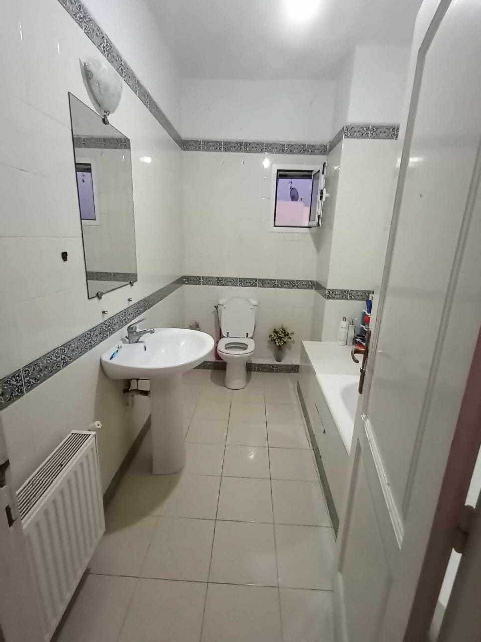 La Soukra&nbsp;La Soukra&nbsp;Vente&nbsp;Appart. 4 pi�ces&nbsp;Appartement s plus 3