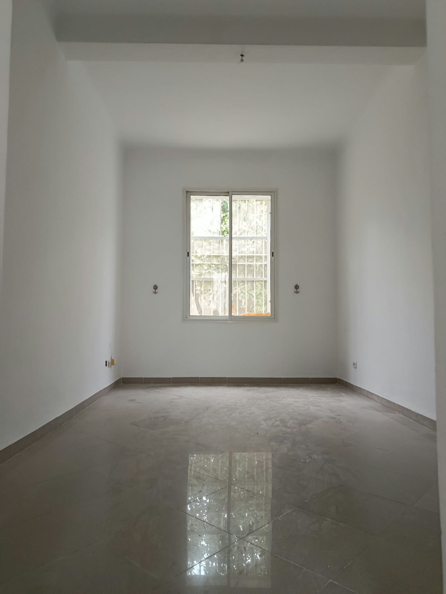 Sidi El Bechir&nbsp;Monfleury&nbsp;Location&nbsp;Maisons&nbsp;Etage de villa monfleury � usage professionnel