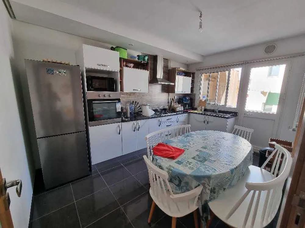 La Soukra&nbsp;Borj Louzir&nbsp;Location&nbsp;Appart. 3 pi�ces&nbsp;S2 1280d borj louzir