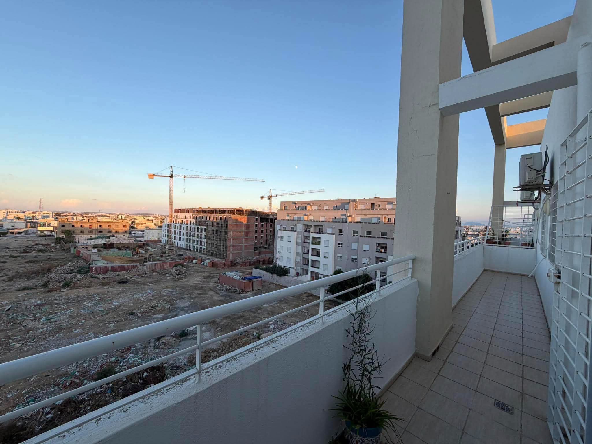 Raoued&nbsp;Cite El Ghazala 1&nbsp;Location&nbsp;Appart. 4 pi�ces&nbsp;S3 ghazela 1500d
