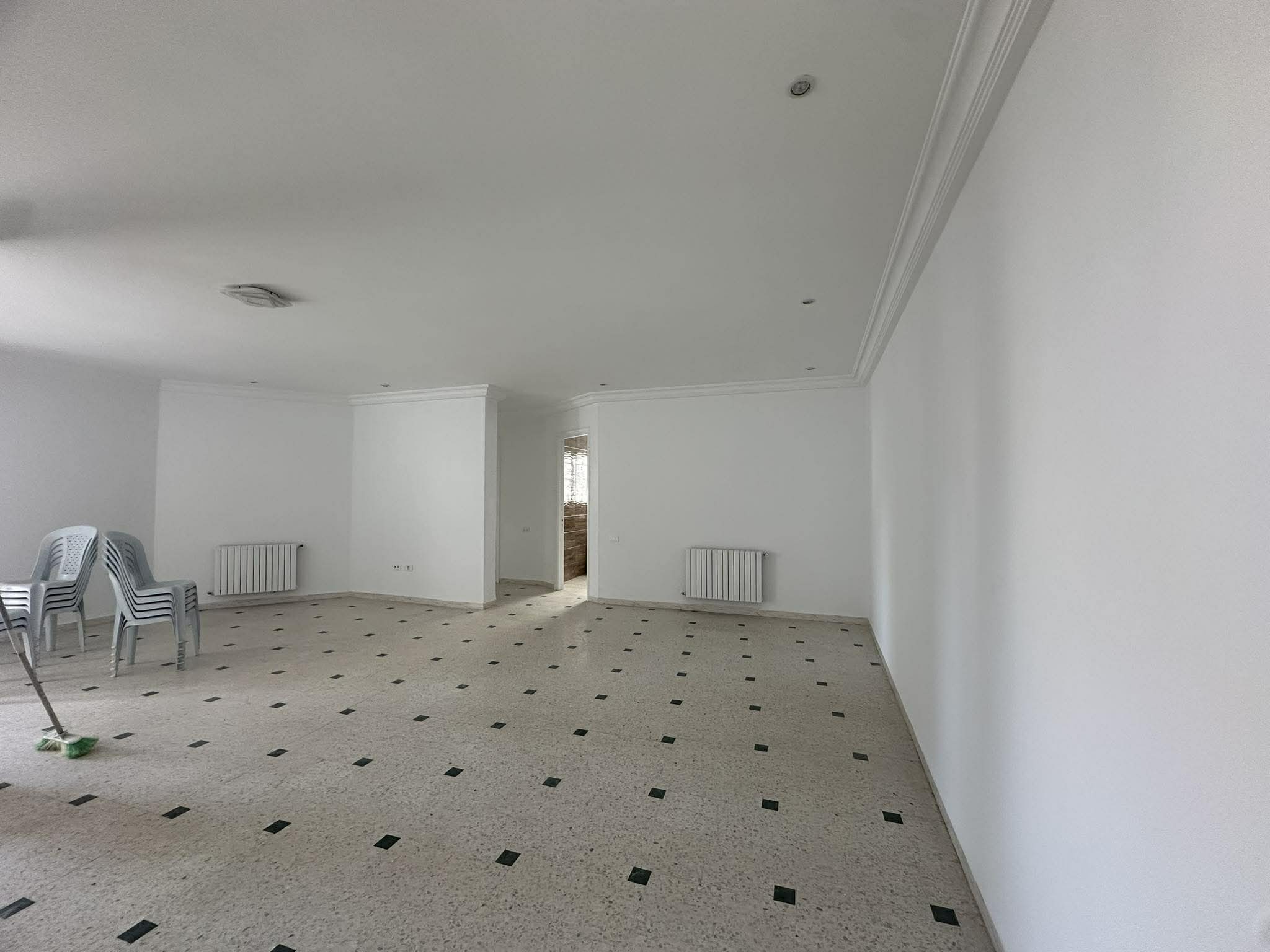 Ezzahra&nbsp;Ezzahra&nbsp;Location&nbsp;Appart. 2 pi�ces&nbsp;Appartement s2 a ezzahr loulija