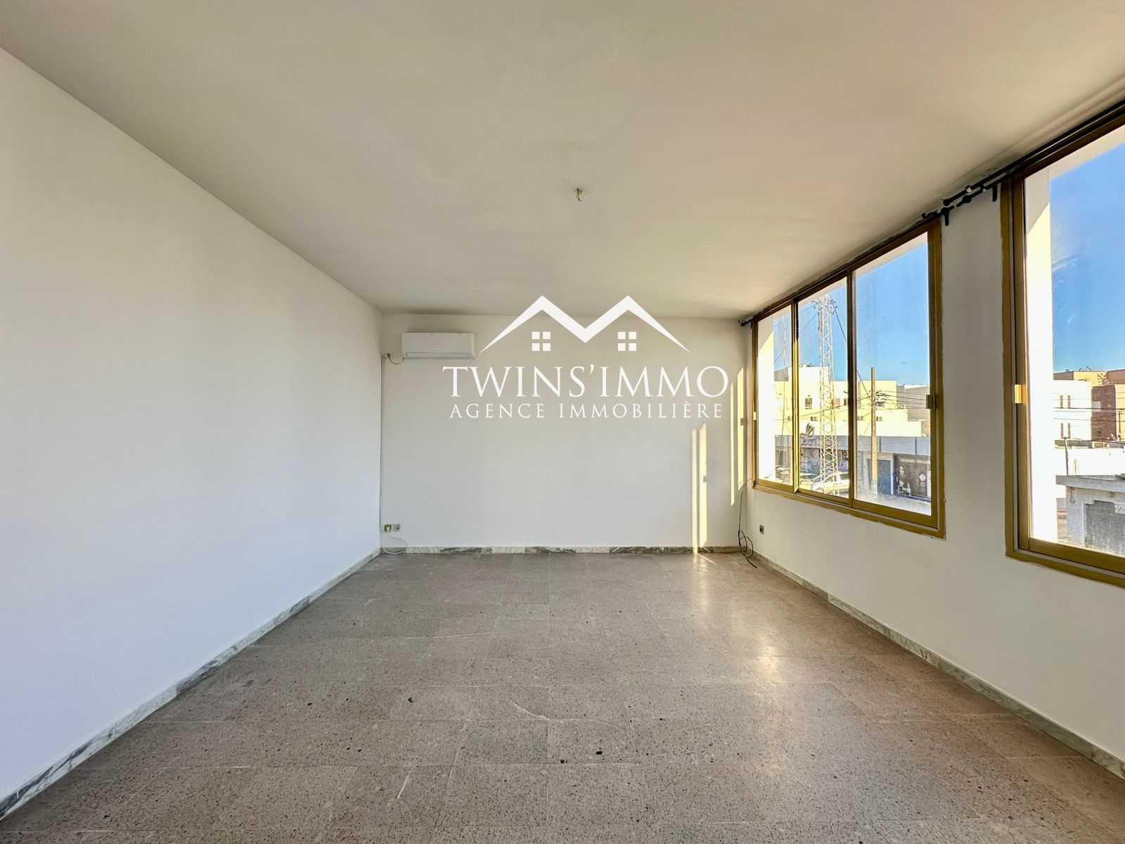 La Marsa&nbsp;Cite Des Juges 2&nbsp;Location&nbsp;Appart. 2 pi�ces&nbsp;�tage de villa s2 � cit� ettabek la marsa