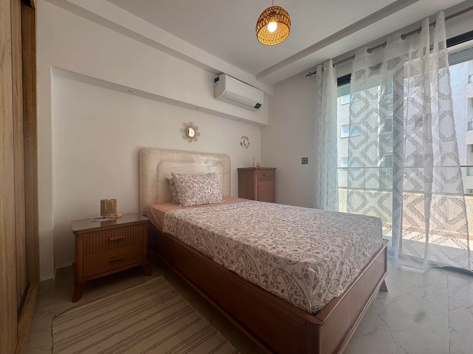 El Menzah&nbsp;El Menzah 9&nbsp;Location&nbsp;Appart. 4 pi�ces&nbsp;Appartement s3 richement meubl� � menzah 9c