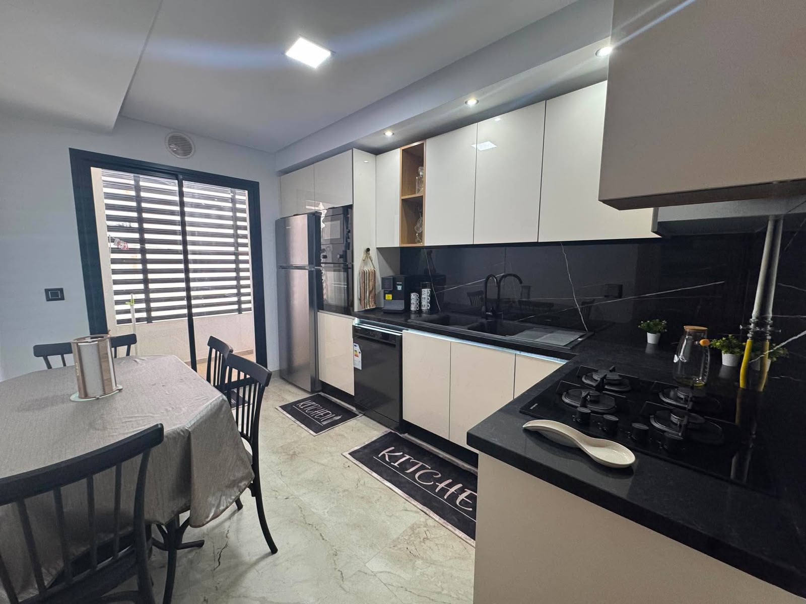 El Menzah&nbsp;El Menzah 9&nbsp;Location&nbsp;Appart. 4 pi�ces&nbsp;Appartement s3 richement meubl� � menzah 9c