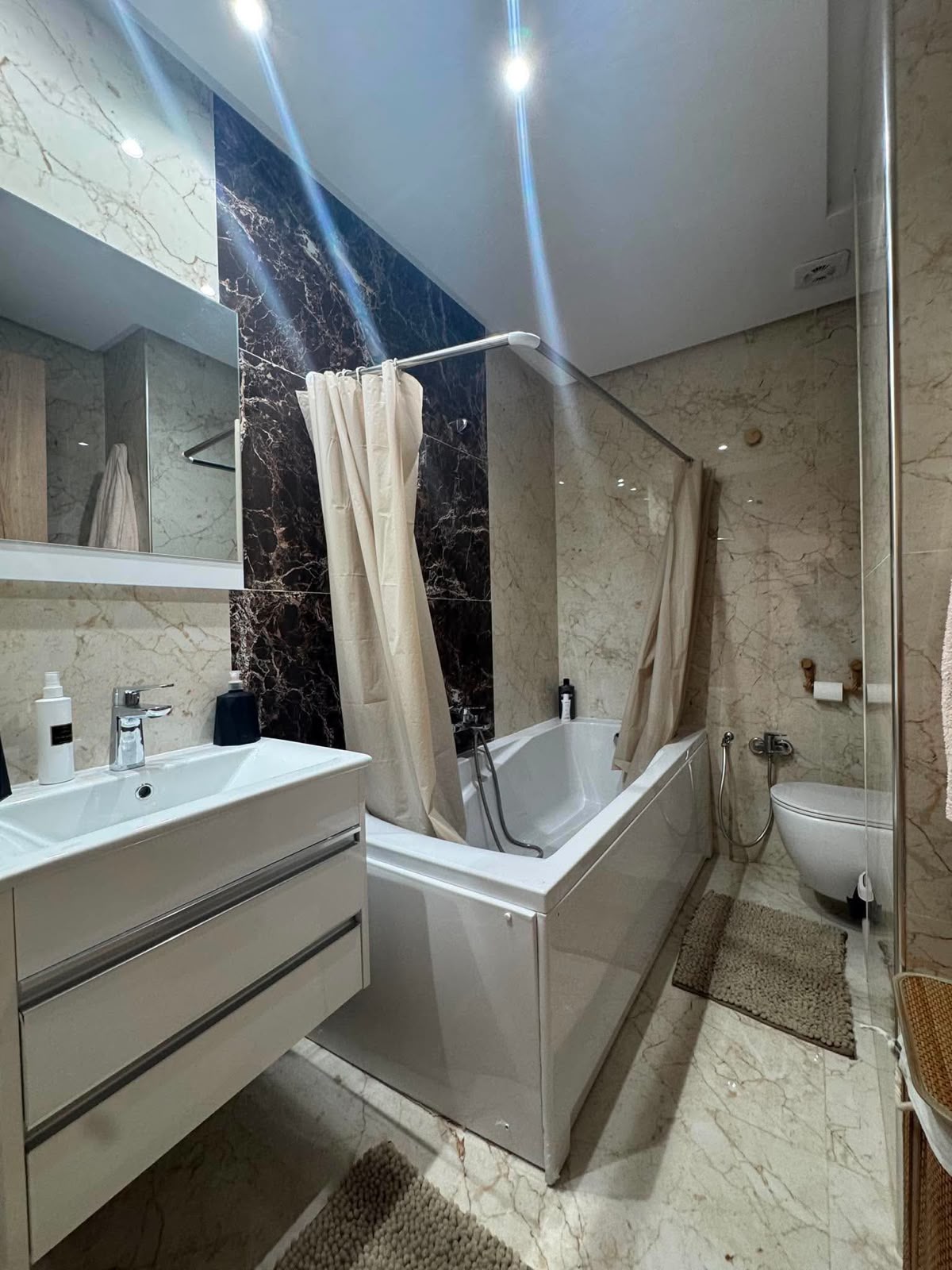 El Menzah&nbsp;El Menzah 9&nbsp;Location&nbsp;Appart. 4 pi�ces&nbsp;Appartement s3 richement meubl� � menzah 9c