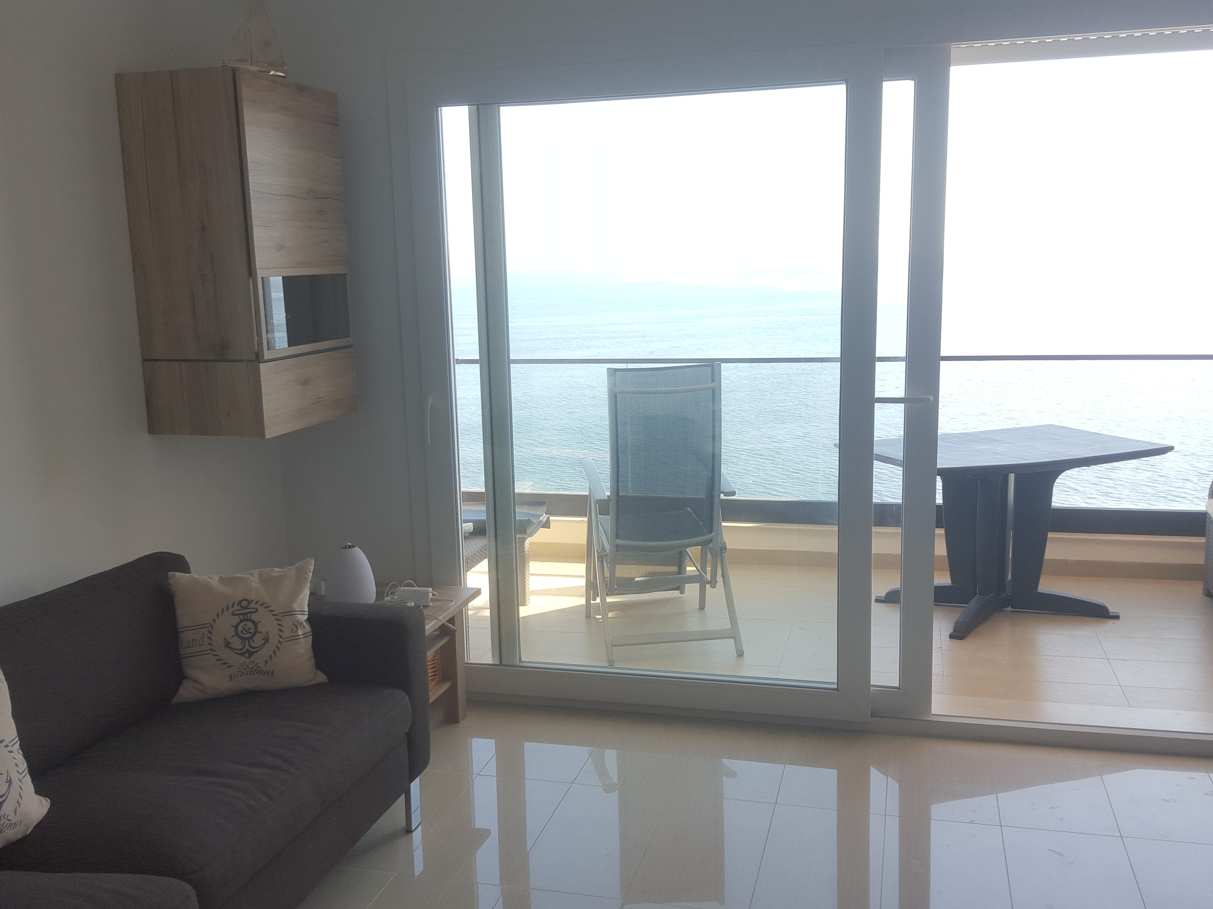 Akouda&nbsp;Chatt Meriem&nbsp;Vente&nbsp;Appart. 3 pi�ces&nbsp;Superbe appartement avec vue mer panoramique