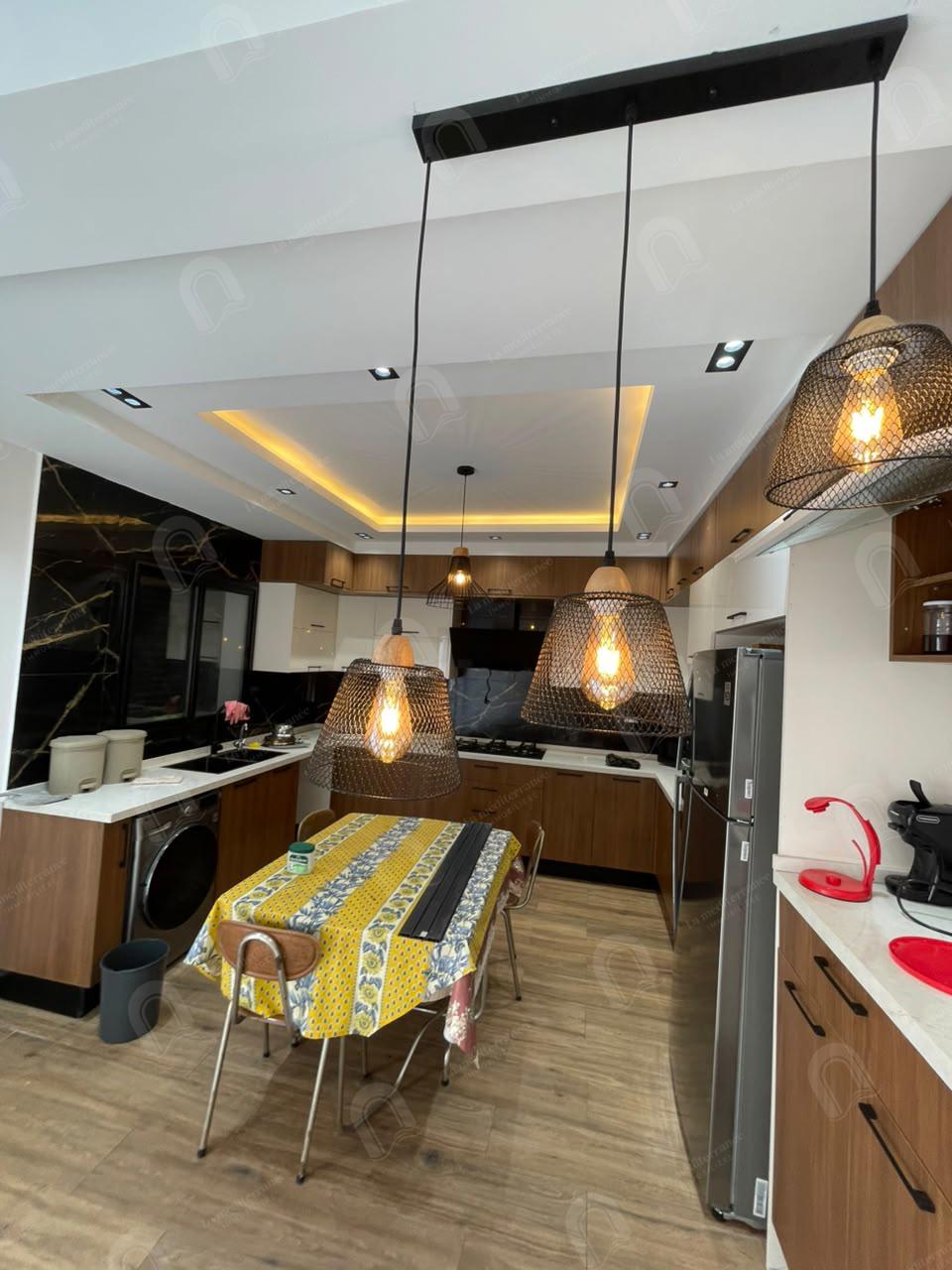 Le Bardo&nbsp;Ksar Said&nbsp;Location&nbsp;Appart. 4 pi�ces&nbsp;Un �tage de villa s3 meubl�