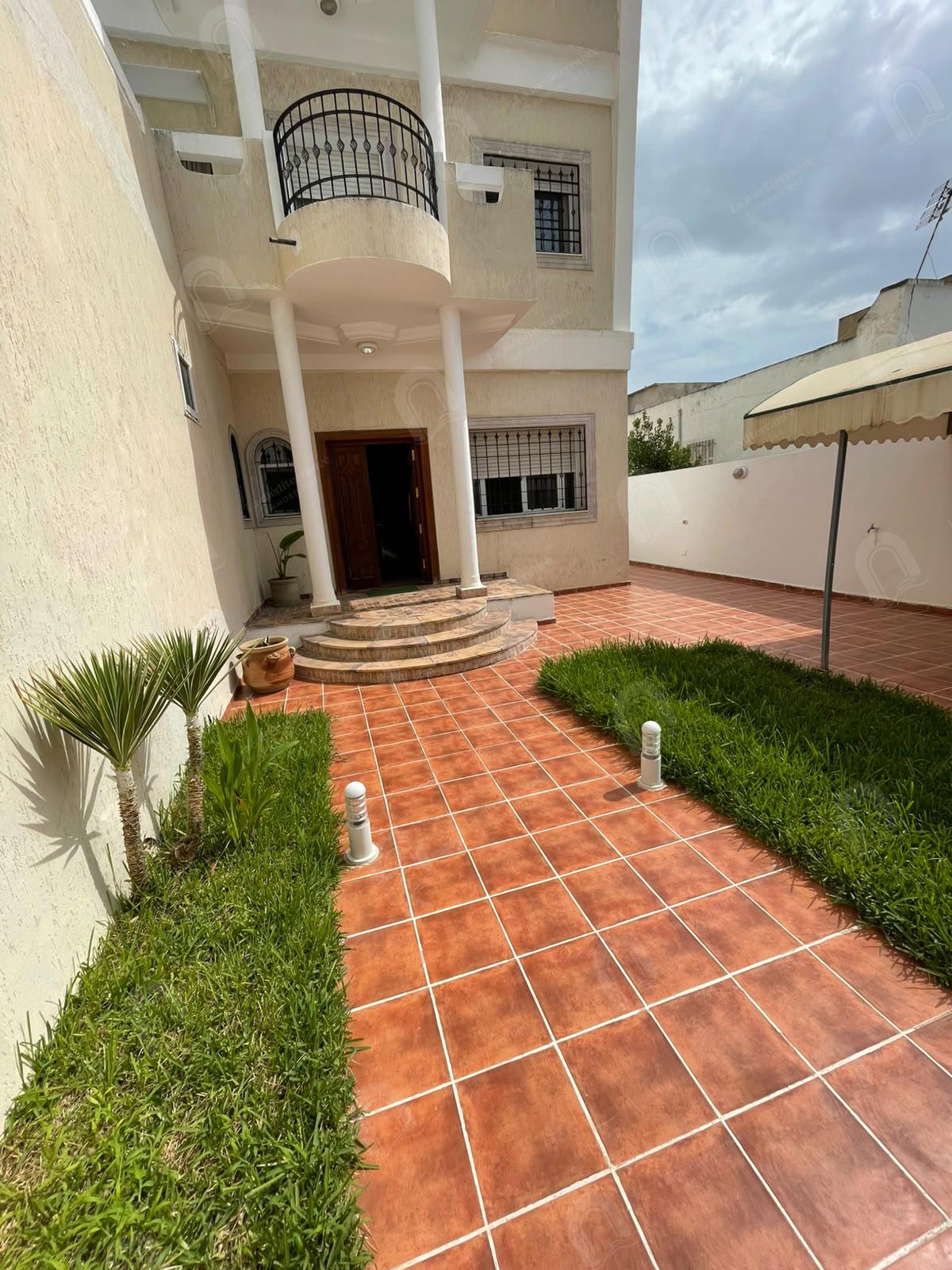 Le Bardo&nbsp;Le Bardo&nbsp;Vente&nbsp;Appart. 4 pi�ces&nbsp;Une superbe villa au bardo