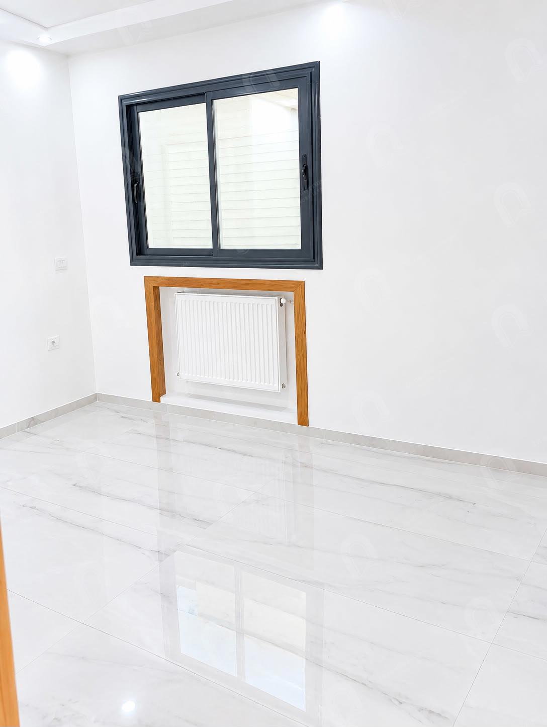 Mannouba&nbsp;La Mannouba&nbsp;Vente&nbsp;Appart. 3 pi�ces&nbsp;Un appartement s2 hst situ� au rdc � manouba