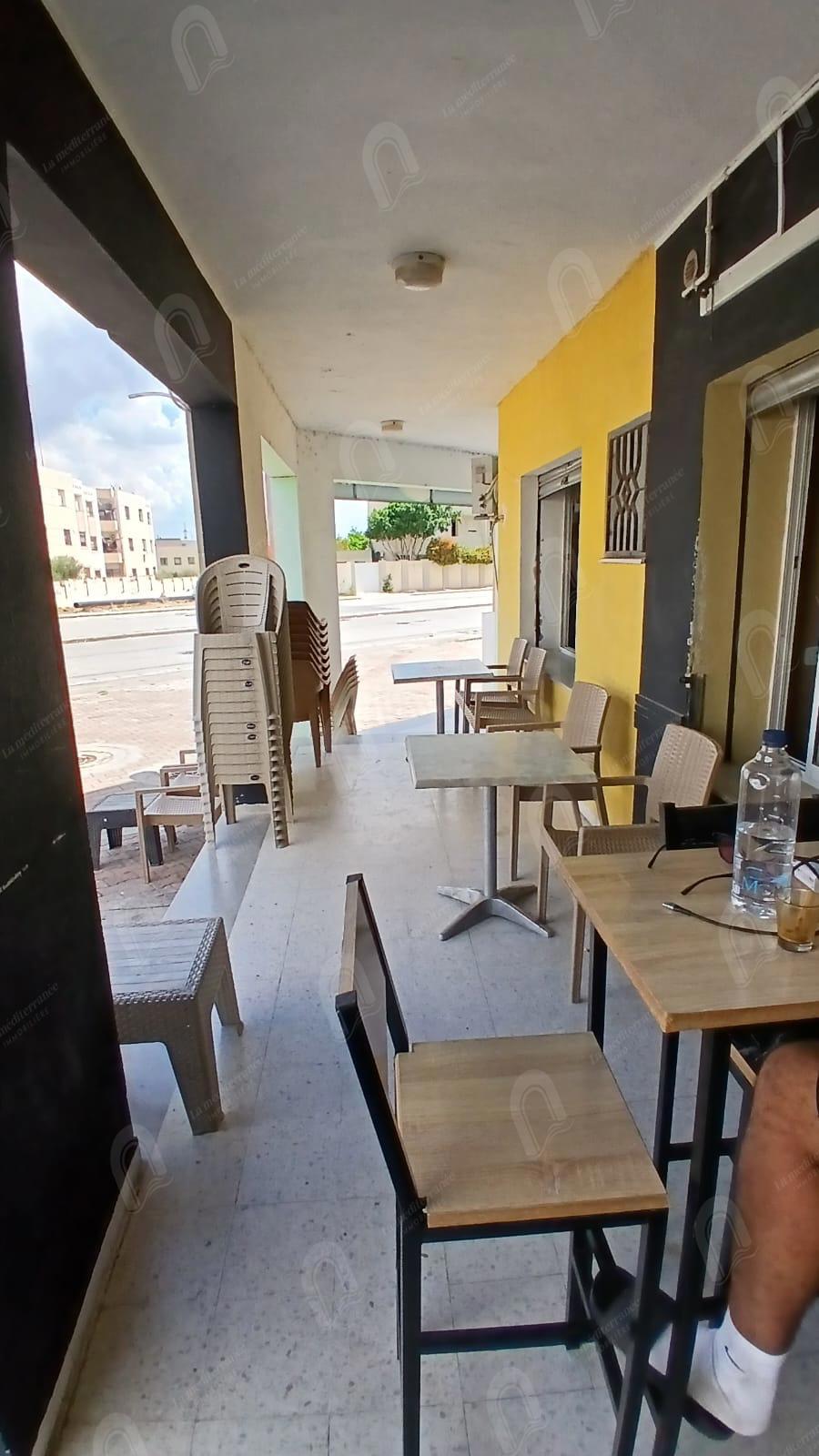 El Hrairia&nbsp;El Hrairia&nbsp;Vente&nbsp;Autre&nbsp;Caf� avec mat�riaux � cite el waha