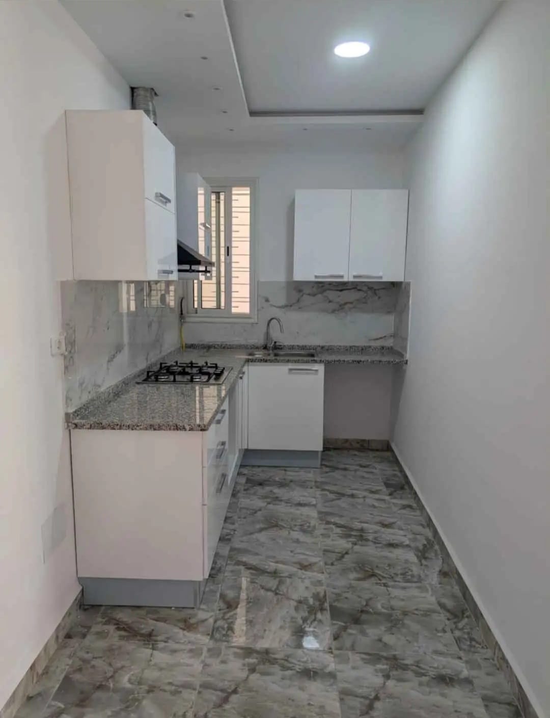 Ettahrir&nbsp;Cite Du Jardin&nbsp;Location&nbsp;Appart. 3 pi�ces&nbsp;Un �tage de villa s2 au rdc