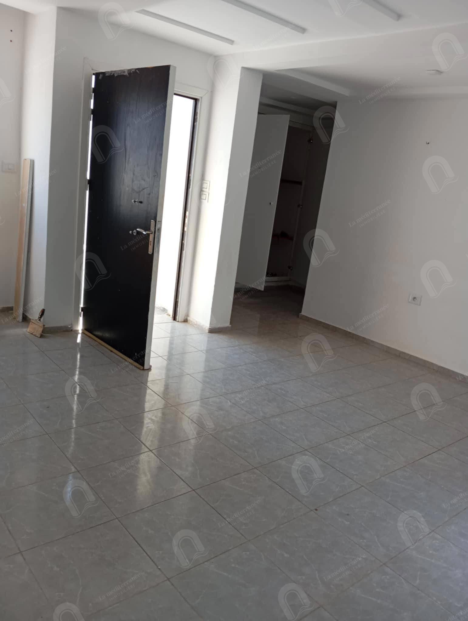 El Hrairia&nbsp;El Hrairia&nbsp;Location&nbsp;Appart. 3 pi�ces&nbsp;Un �tage de villa s2 � cit� el waha