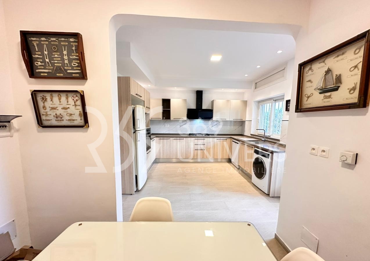 La Marsa&nbsp;Marsa Ennassim&nbsp;Location&nbsp;Appart. 3 pi�ces&nbsp;Rez de chaussee avec piscine � la marsa ref ra095
