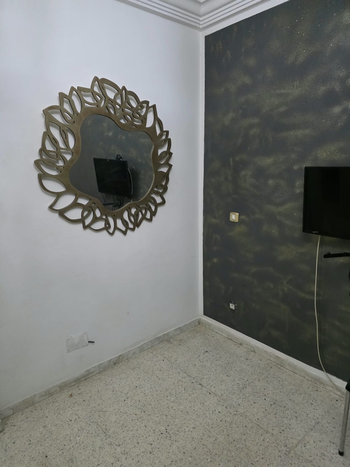 El Menzah&nbsp;El Manar 1&nbsp;Location&nbsp;Appart. 1 pi�ce&nbsp;Joli appart  s1 meubl�e10 min a campus el manar