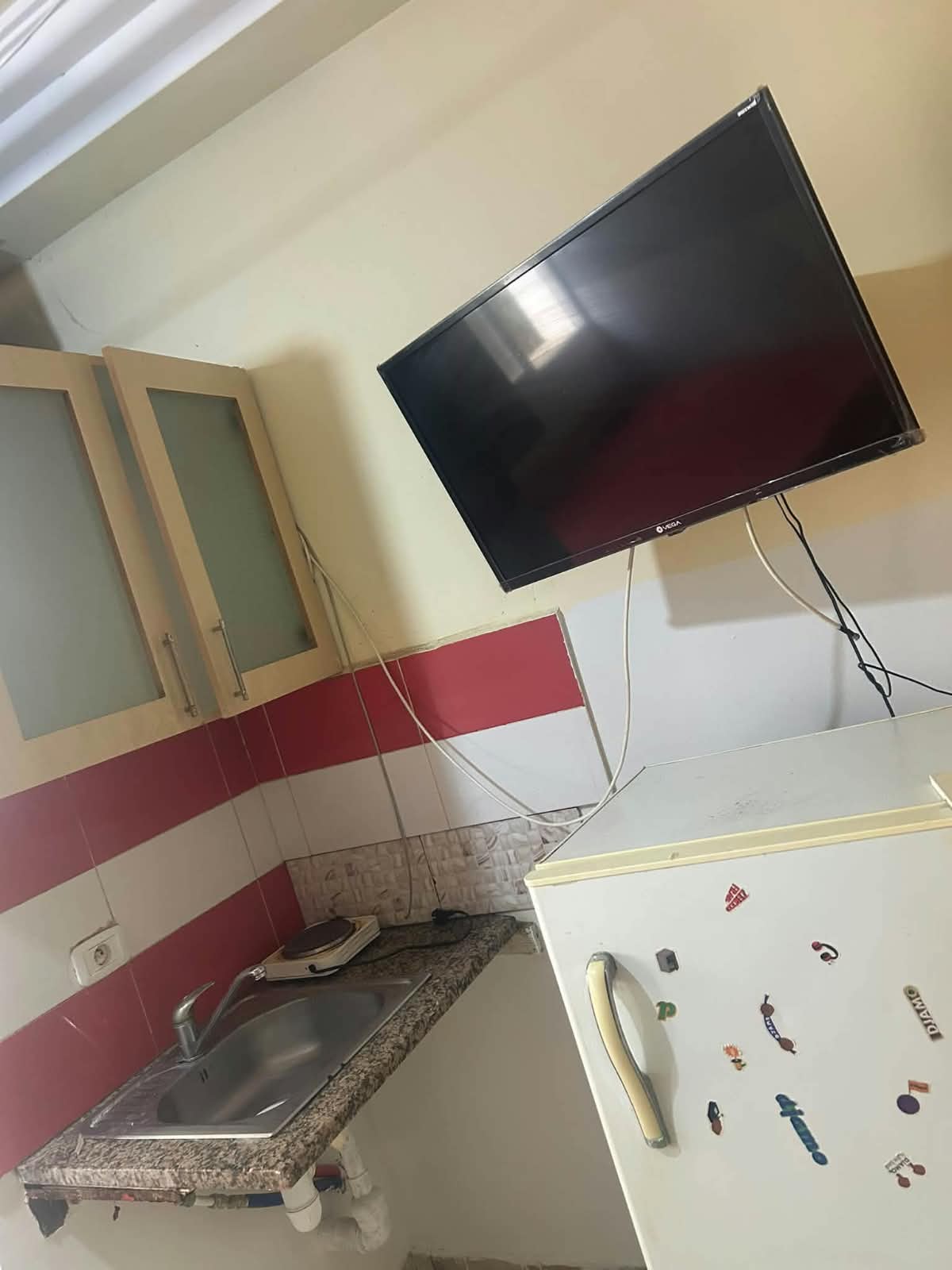 El Menzah&nbsp;El Manar 2&nbsp;Location&nbsp;Appart. 1 pi�ce&nbsp;Des studio s0 loin 10 min a el campus