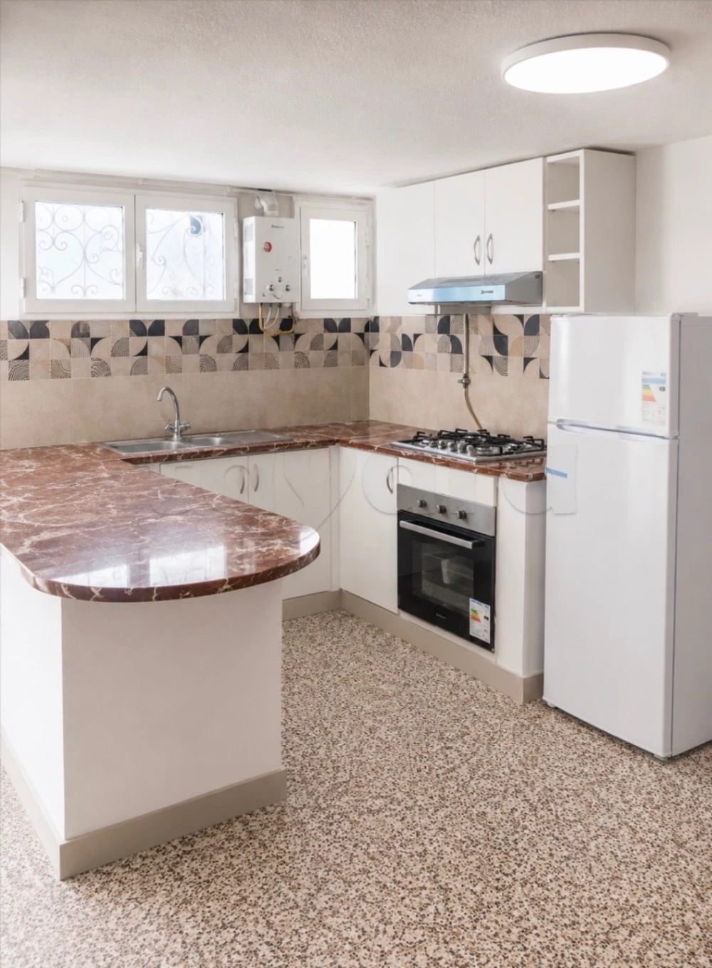 Ariana Ville&nbsp;El Menzah 6&nbsp;Location&nbsp;Appart. 1 pi�ce&nbsp;Superb studio s1 a menzah 6