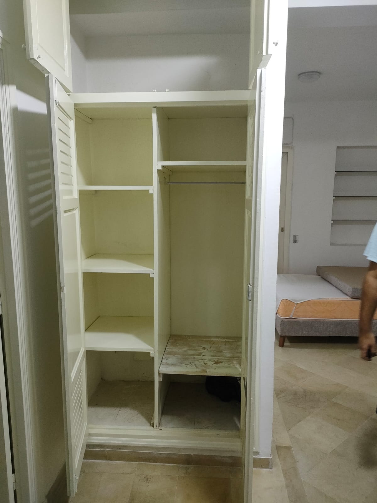 El Menzah&nbsp;El Manar 1&nbsp;Location&nbsp;Appart. 1 pi�ce&nbsp;S0  � el manar 1 non meubl�