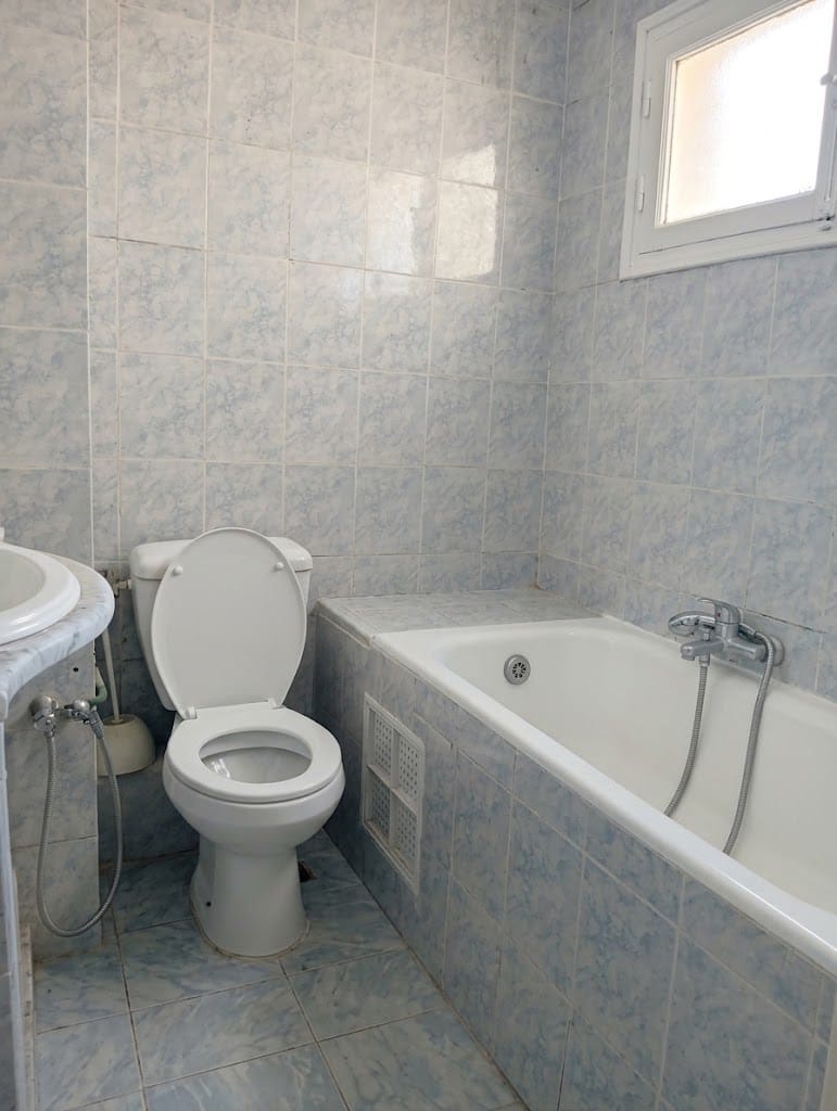 El Menzah&nbsp;El Manar 1&nbsp;Location&nbsp;Appart. 4 pi�ces&nbsp;Un appartement s3 � manar 1