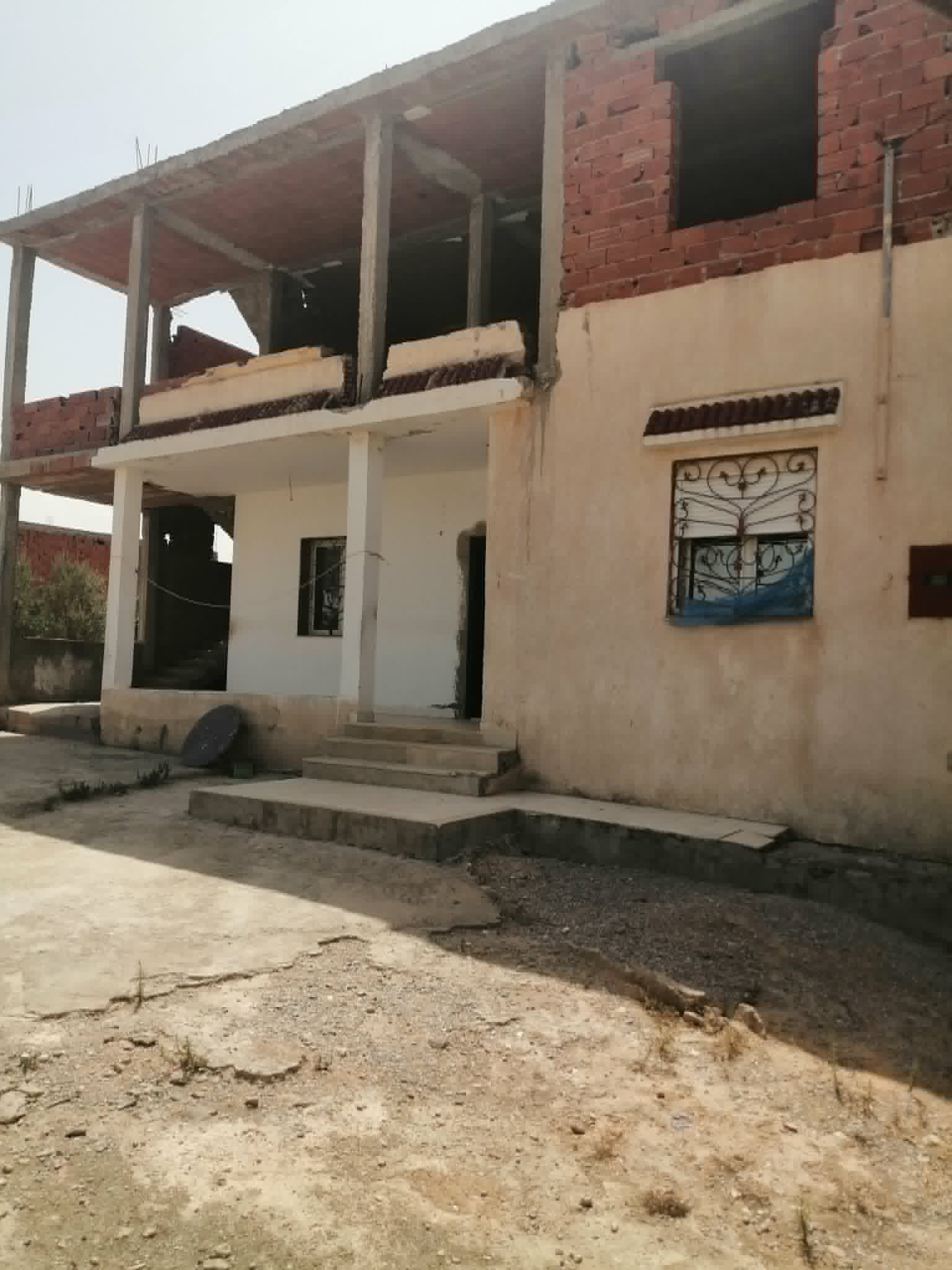Mornaguia&nbsp;El Hamayem&nbsp;Terrain&nbsp;Terrain nu&nbsp;Rdc plus �tage 800mc