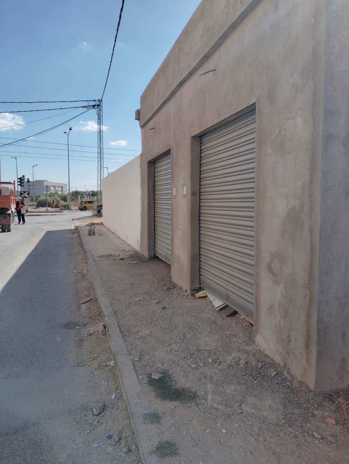Mannouba&nbsp;La Mannouba&nbsp;Location&nbsp;Autre&nbsp;Deux locaux commerciaux