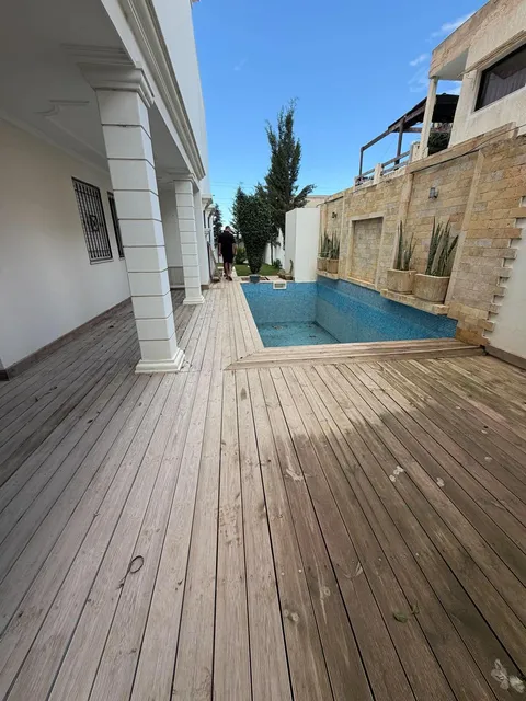 La Soukra&nbsp;Chotrana 3&nbsp;Location&nbsp;Maisons&nbsp;Villa avec piscine et jardin chotrana 3 s4