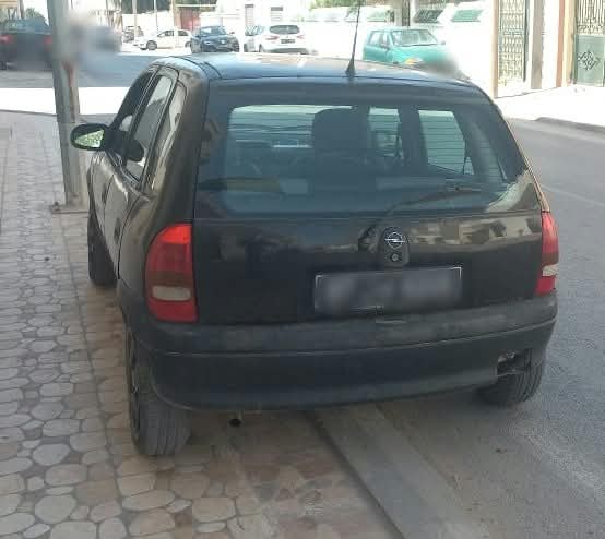 Mahdia&nbsp;Mahdia&nbsp;Opel&nbsp;Corsa&nbsp;Opel corsa essence 1998