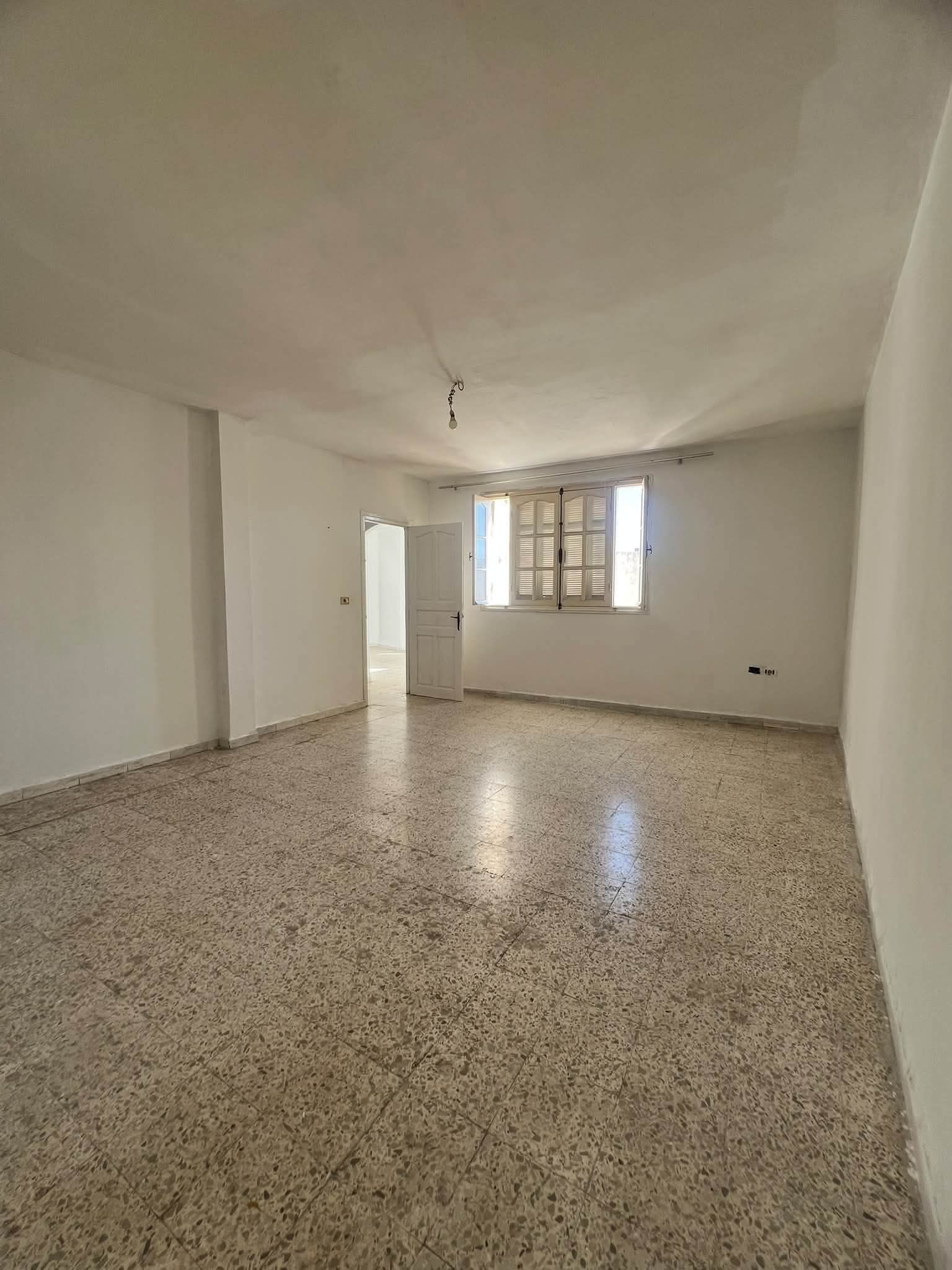 Oued Ellil&nbsp;Oued Ellil&nbsp;Vente&nbsp;Appart. 3 pi�ces&nbsp;Rare un appartement � bien vivre najet ouedellil