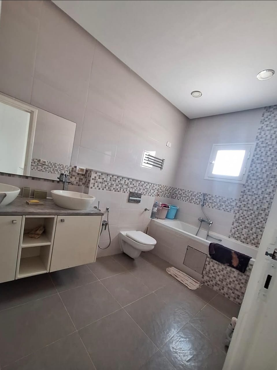 Akouda&nbsp;Chatt Meriem&nbsp;Vente&nbsp;Appart. 3 pi�ces&nbsp;A penthouse s3 vue mer a tantana kantaoui