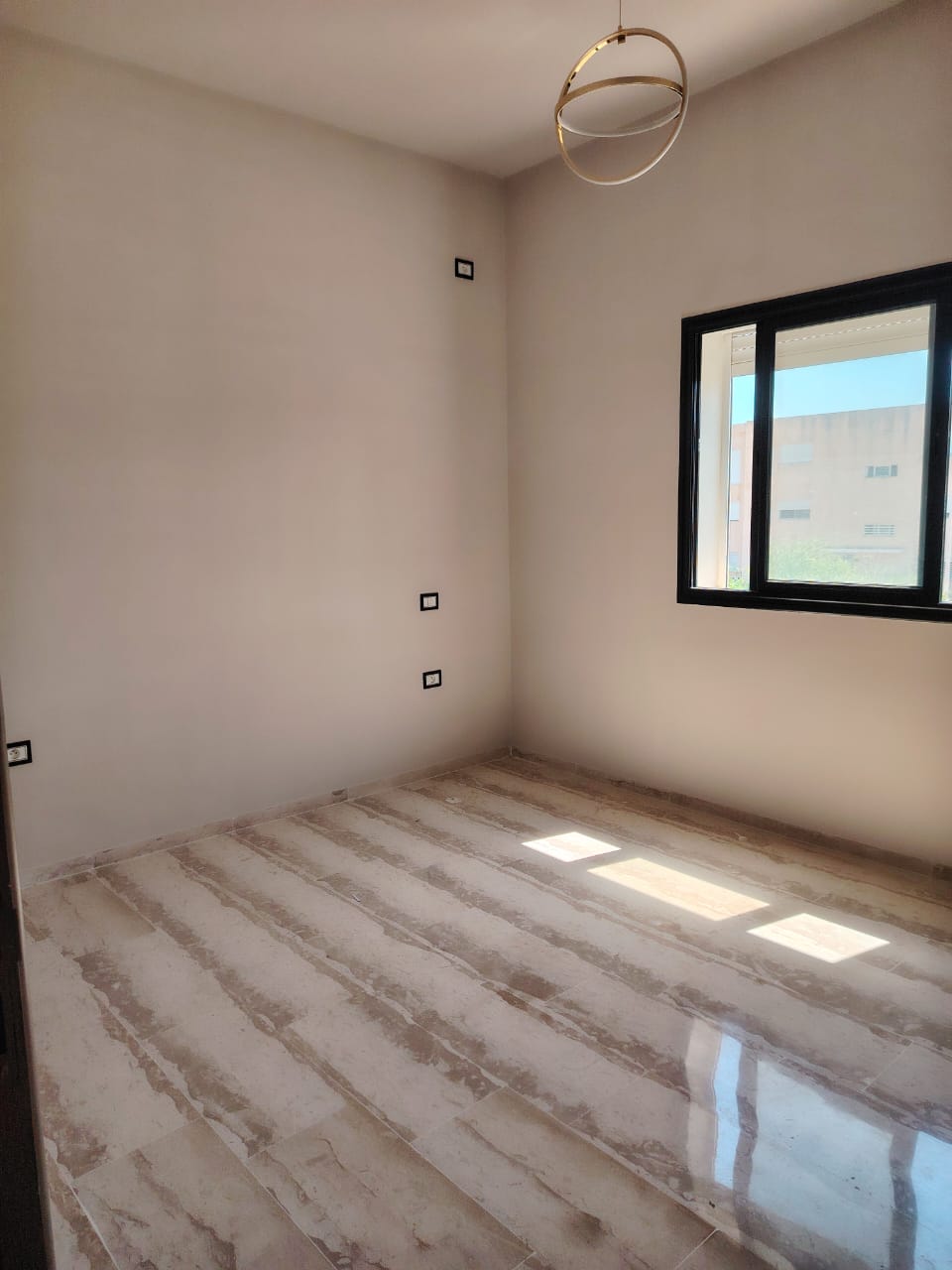 Soliman&nbsp;Soliman&nbsp;Location&nbsp;Appart. 3 pi�ces&nbsp;Appartement s plus 2 tr�s haut standing
